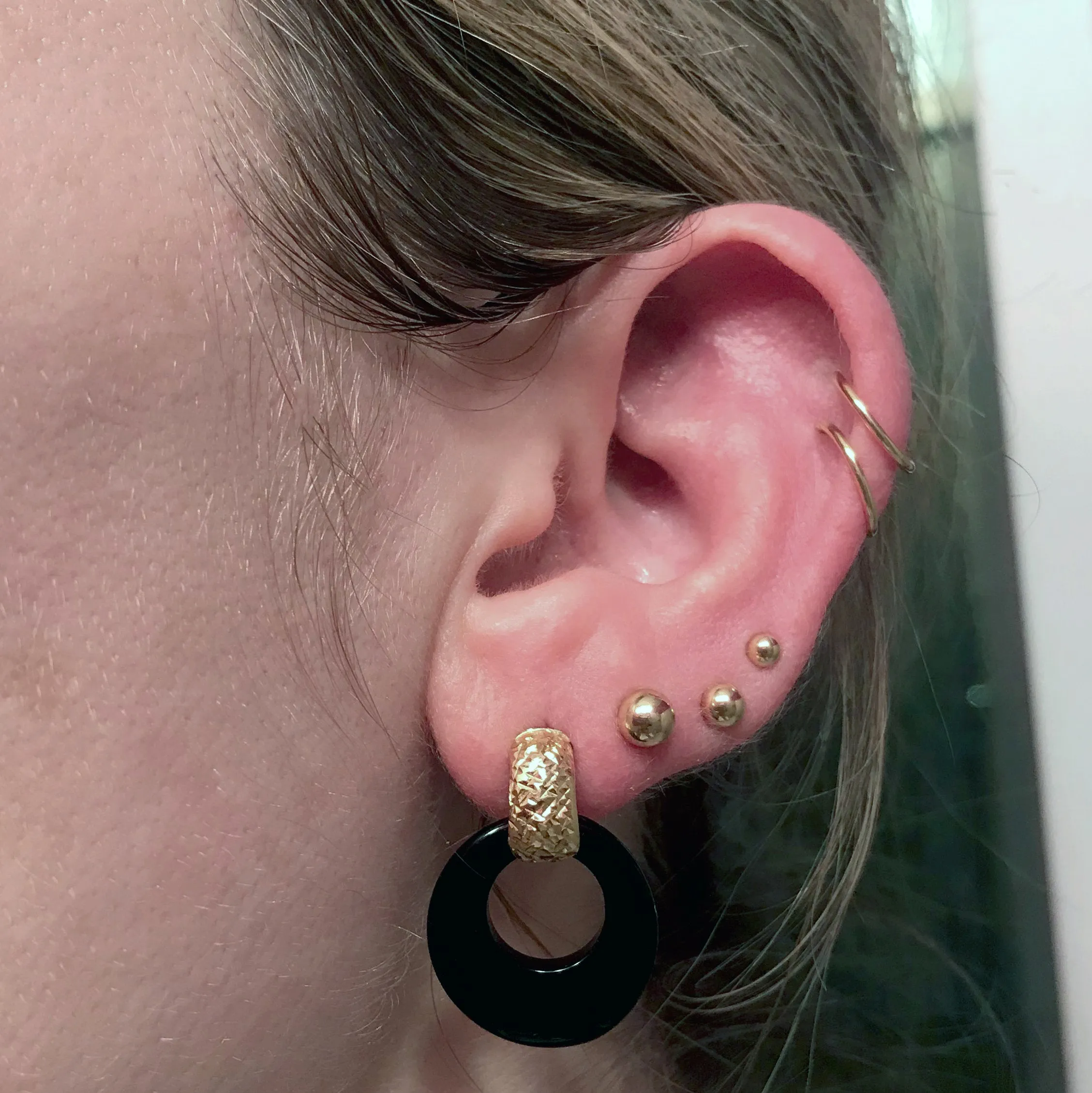 14k Onyx Disc Earrings