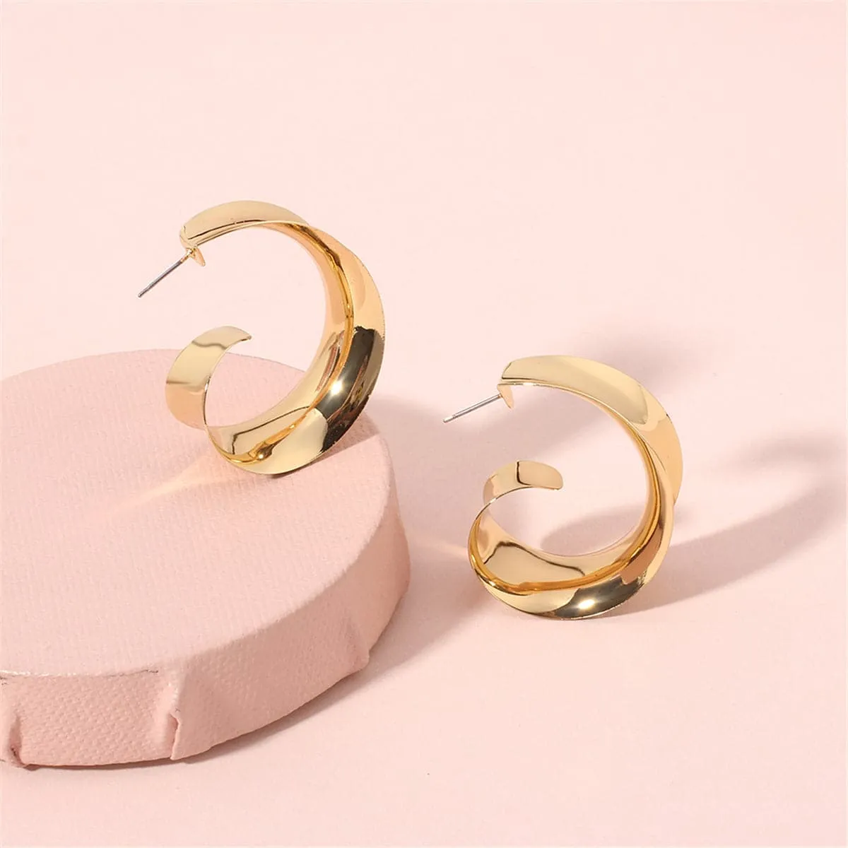 18K Gold-Plated Leaf Curl Huggie Earrings