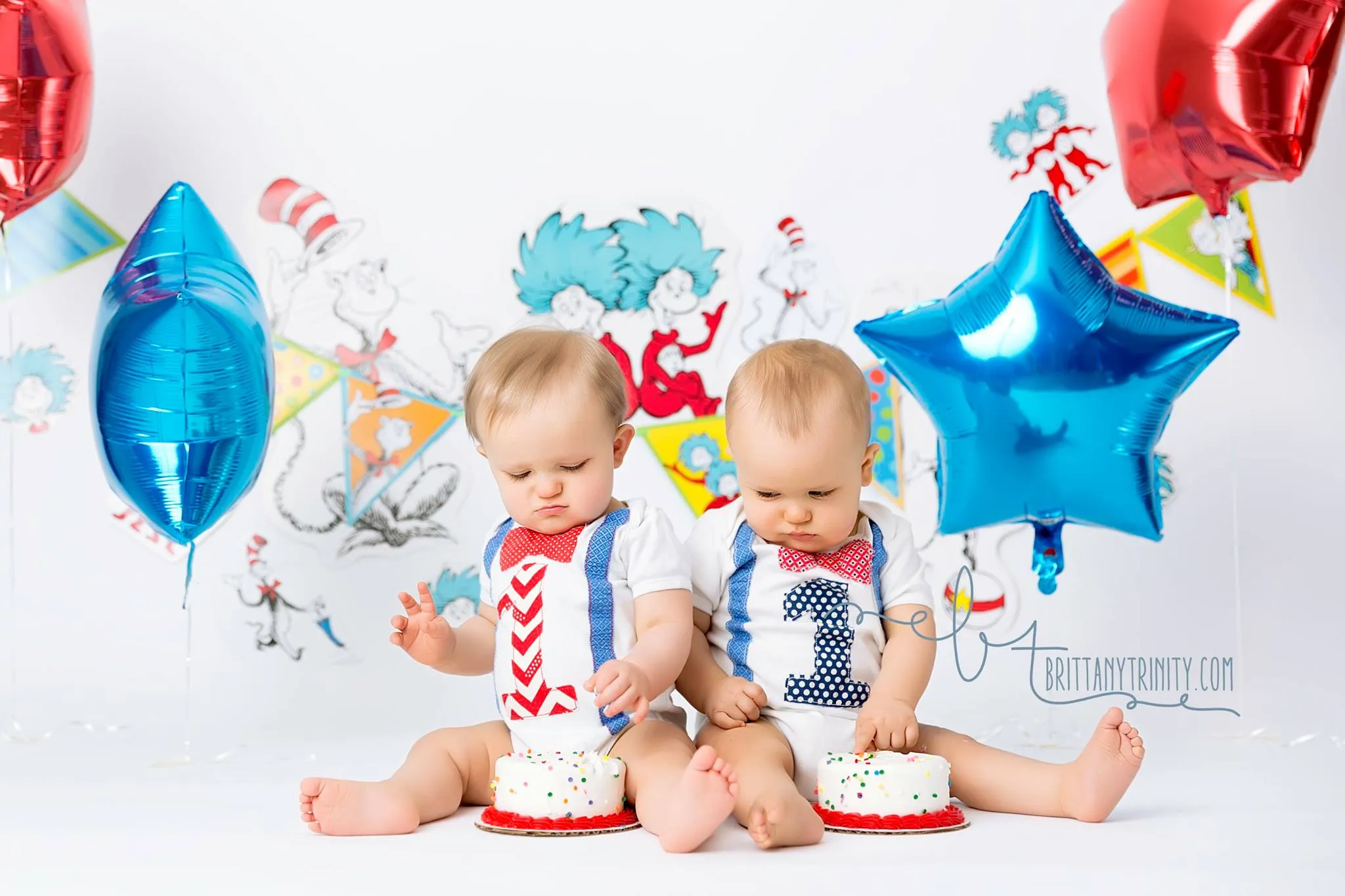 1st B-Day Boy Outfit - Carnival Dr. Seuss