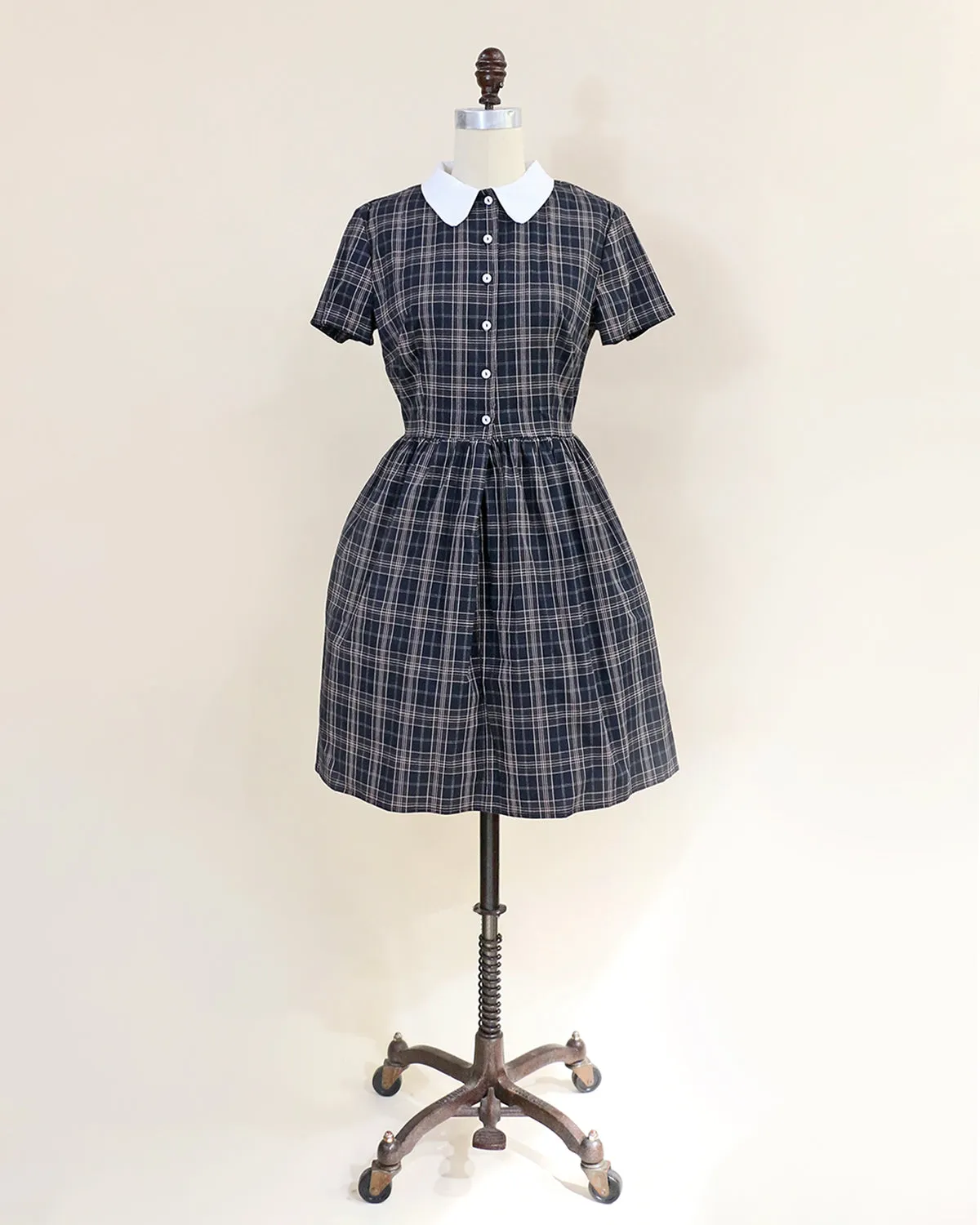 ACADEMY - Black plaid