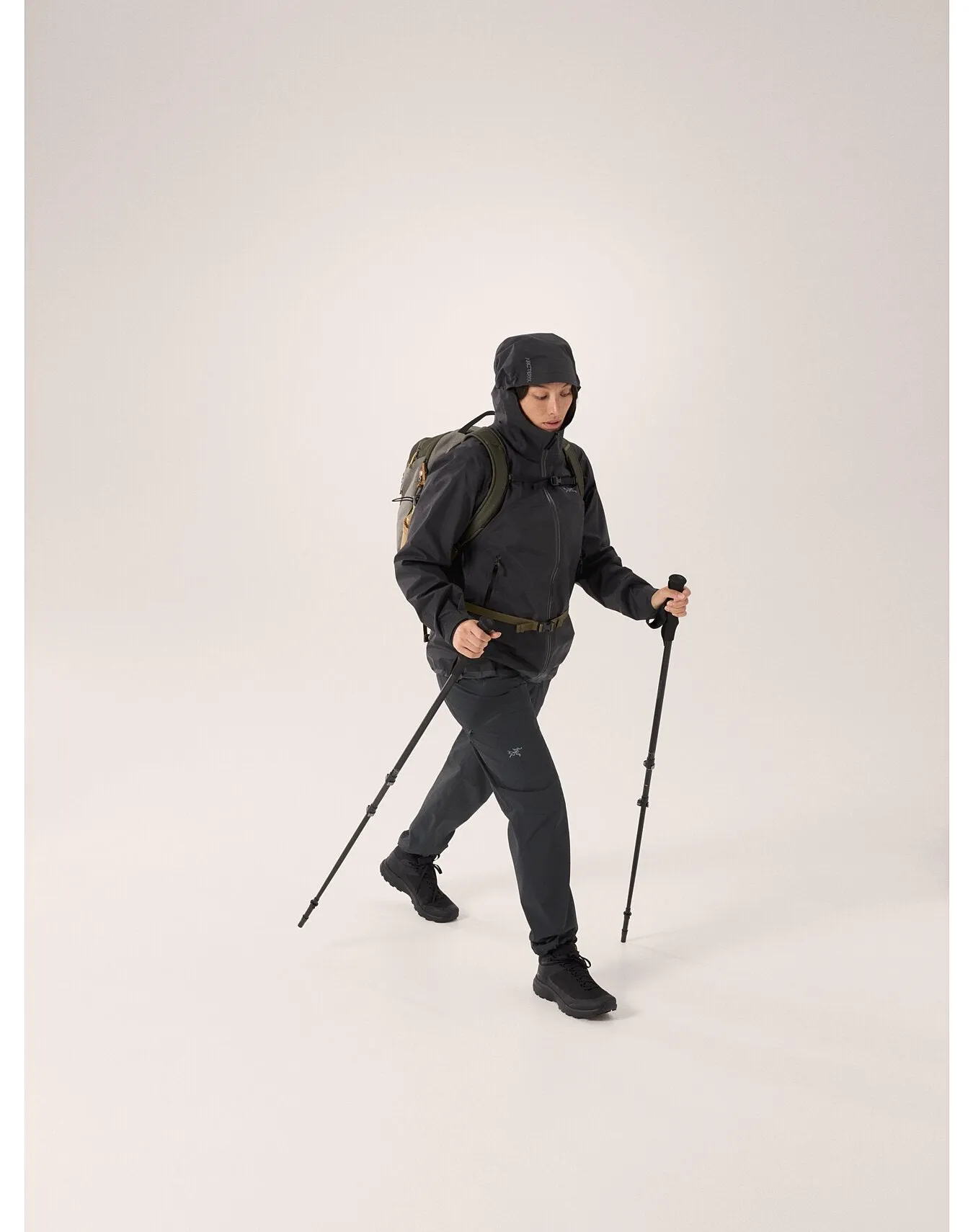 Beta Jacket (Women's) - X000007702