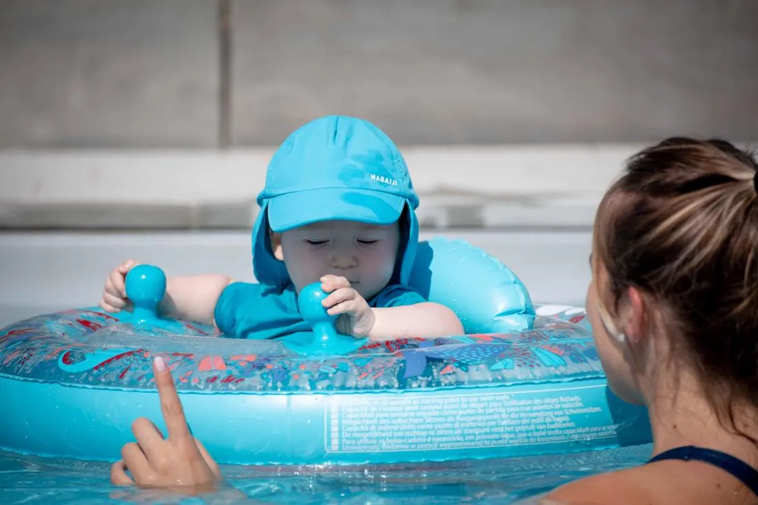 Casquette anti UV bébé nageur