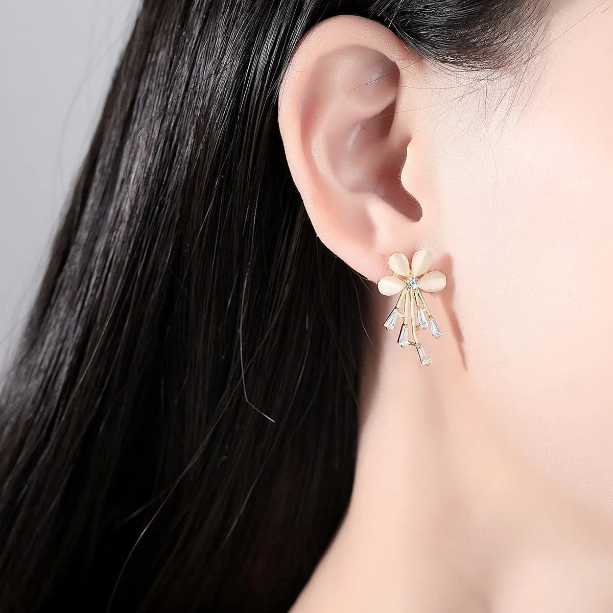 Cats Eye & Cubic Zirconia Flower Stud Earrings