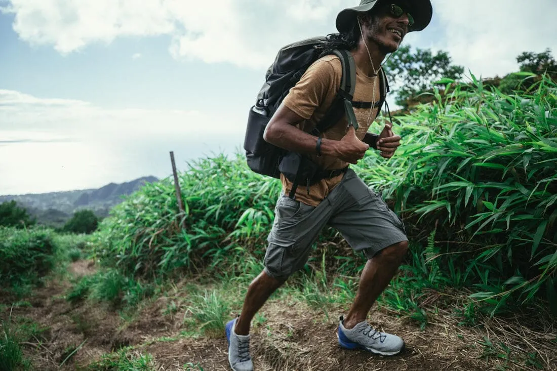 CHAPEAU TREKKING ANTI-UV - MT500 - HOMME