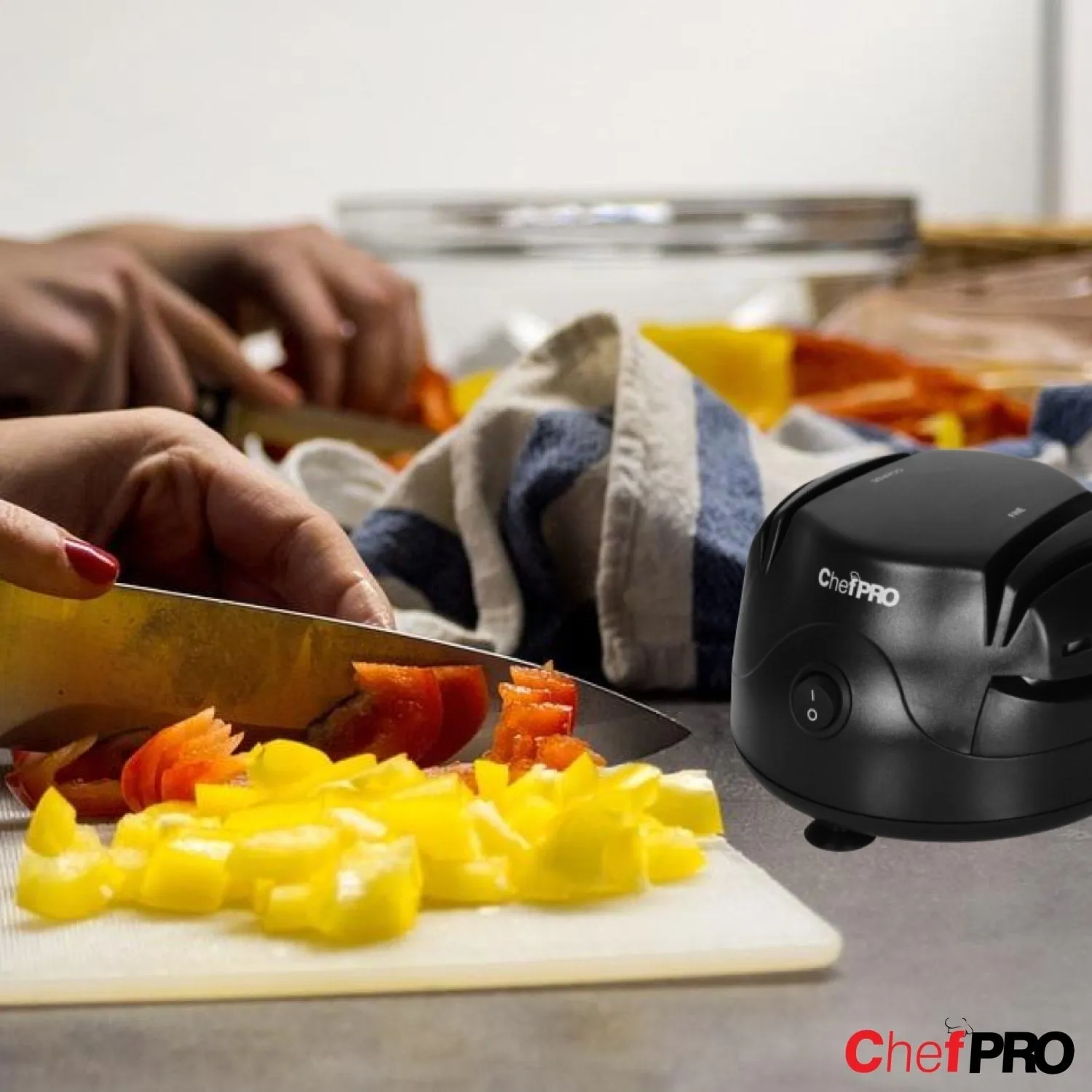Chef PRO Compact 3-in-1 Electric Knife Sharpener System, Black