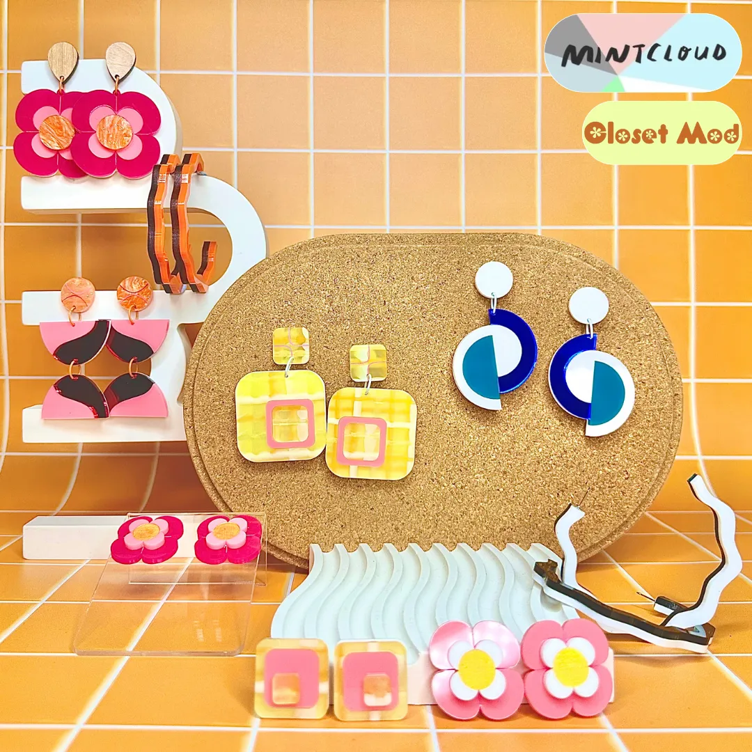 Closet Mod x Mintcloud Collaboration Earrings - The Plaid Stud