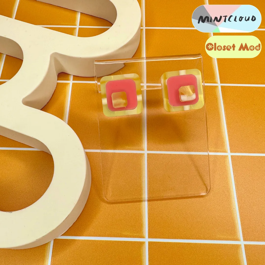 Closet Mod x Mintcloud Collaboration Earrings - The Plaid Stud