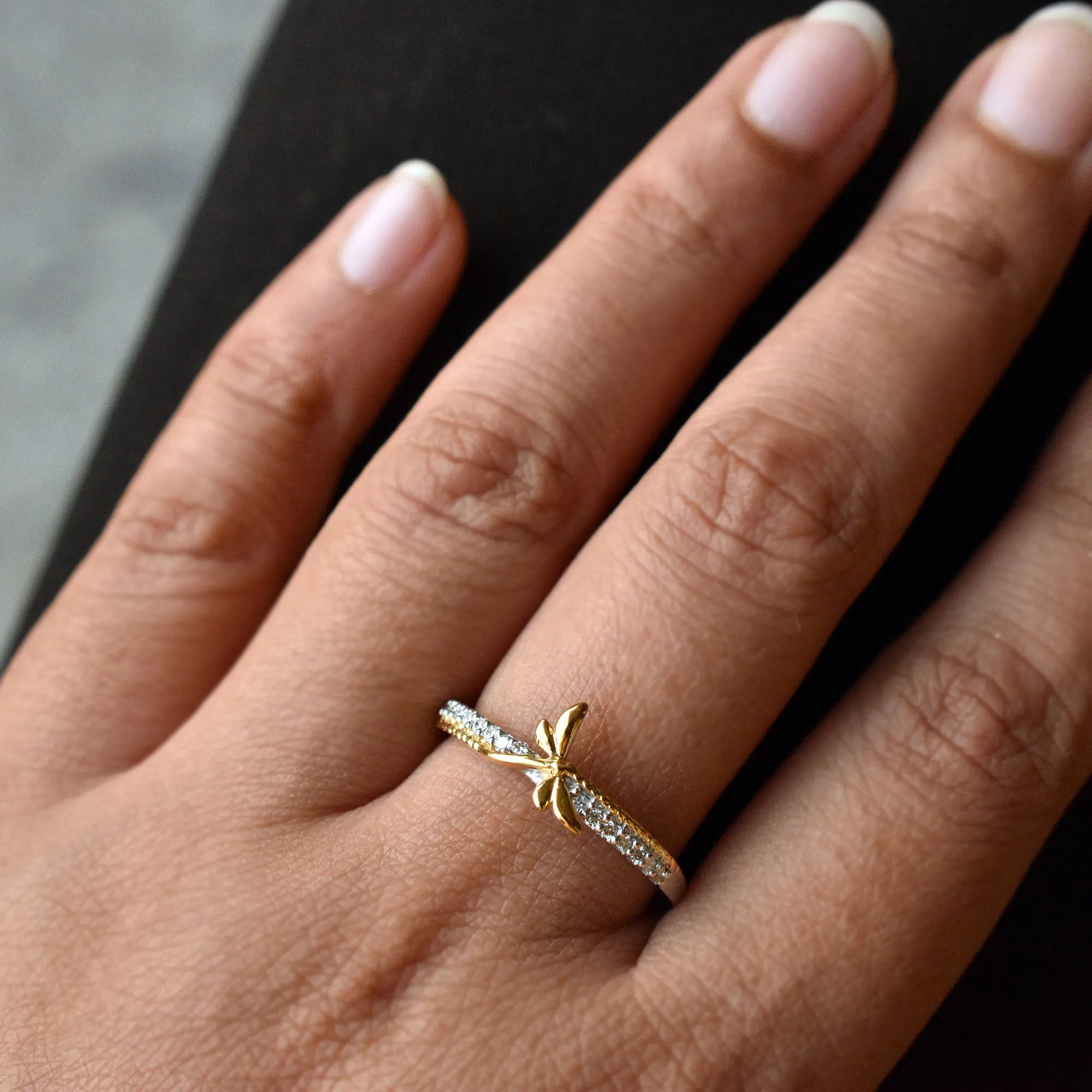 Dragonfly Ring in Gold and Diamond, Damselfly Ring