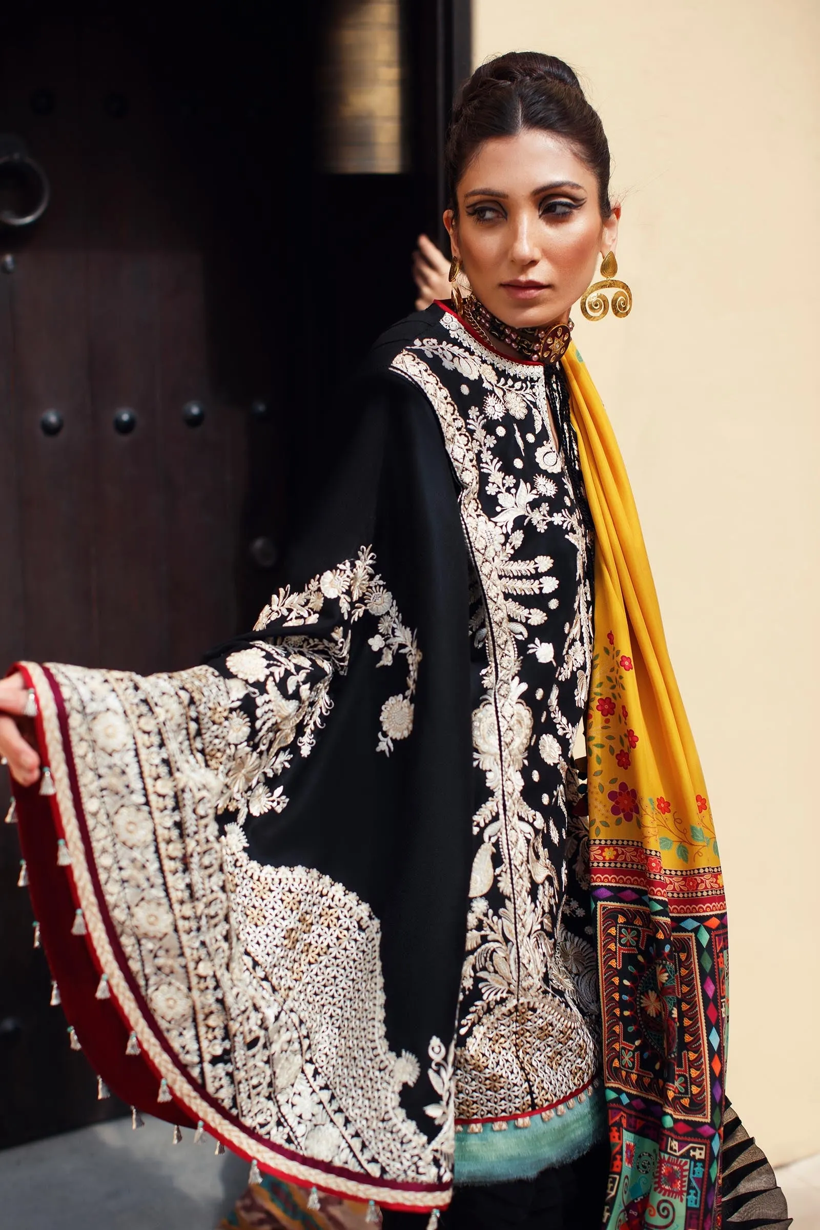 EL22-14 B (LYANNA)  | Elan Lawn 2022 | Unstitched Embroidered Lawn Suit