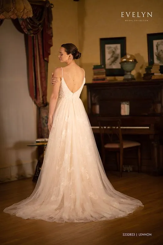 Evelyn Bridals Size 16 S232823 Lennon Ivory Gown