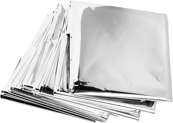 First Aid Emergency Blanket Suitable for Camping Hiking Windproof Keep Warm Tin Foil Rescue Blanket (1 pack)