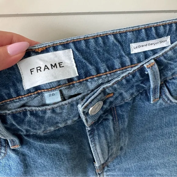 Frame Le Grand Garcon Mid Rise Denim Shorts, Blue, Women’s 28