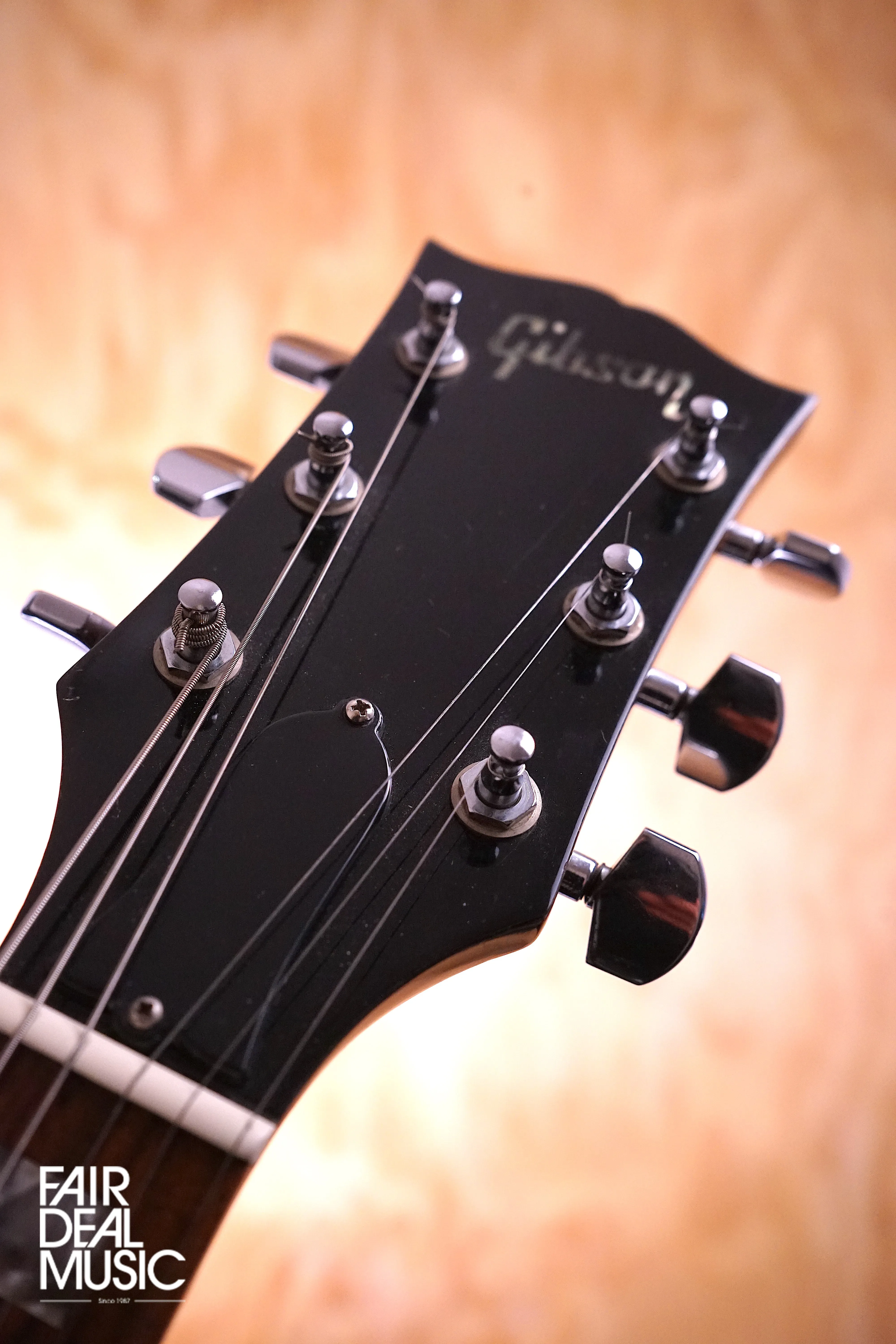 Gibson SG 1972 Vibrola Tremolo in Walnut, USED