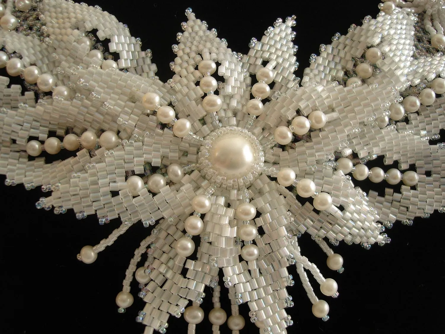 Handcrafted White Pearlised Seed Beads Necklace with Pearl Accents.