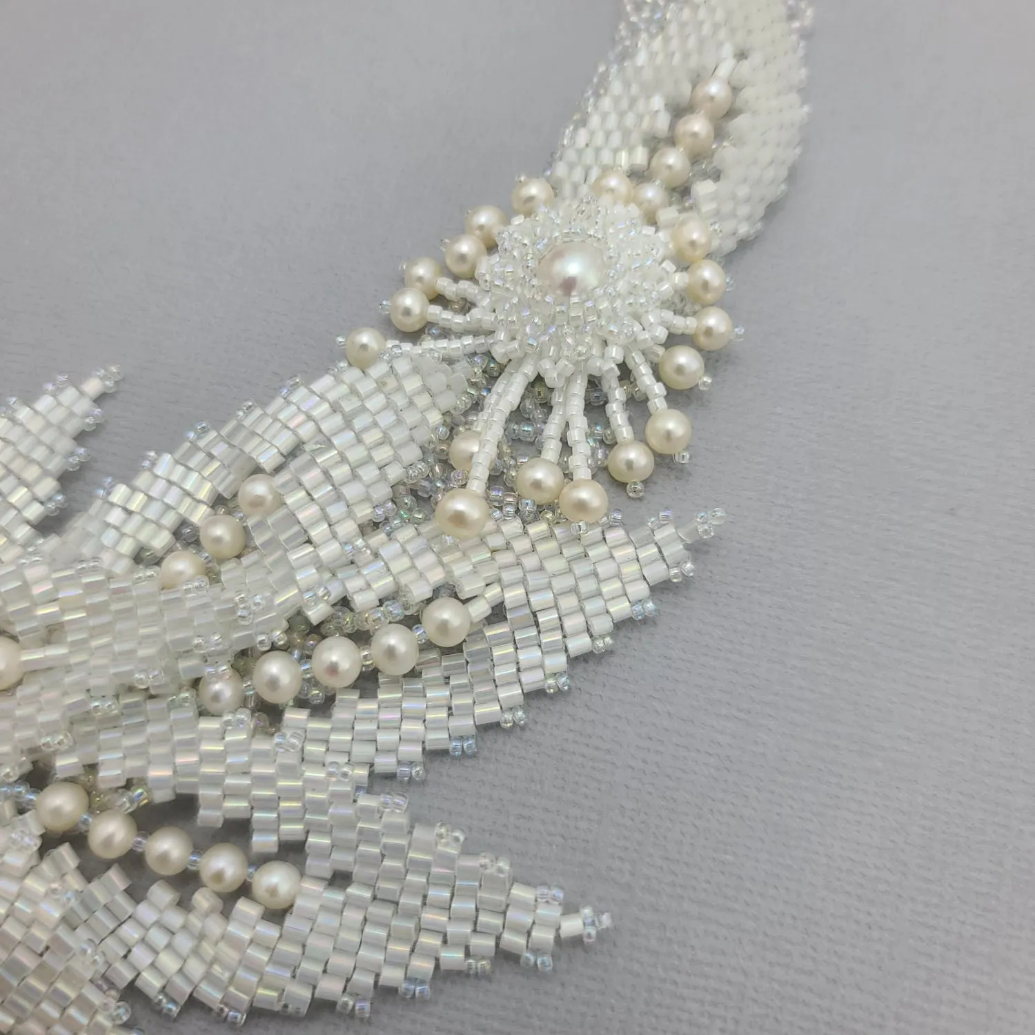 Handcrafted White Pearlised Seed Beads Necklace with Pearl Accents.
