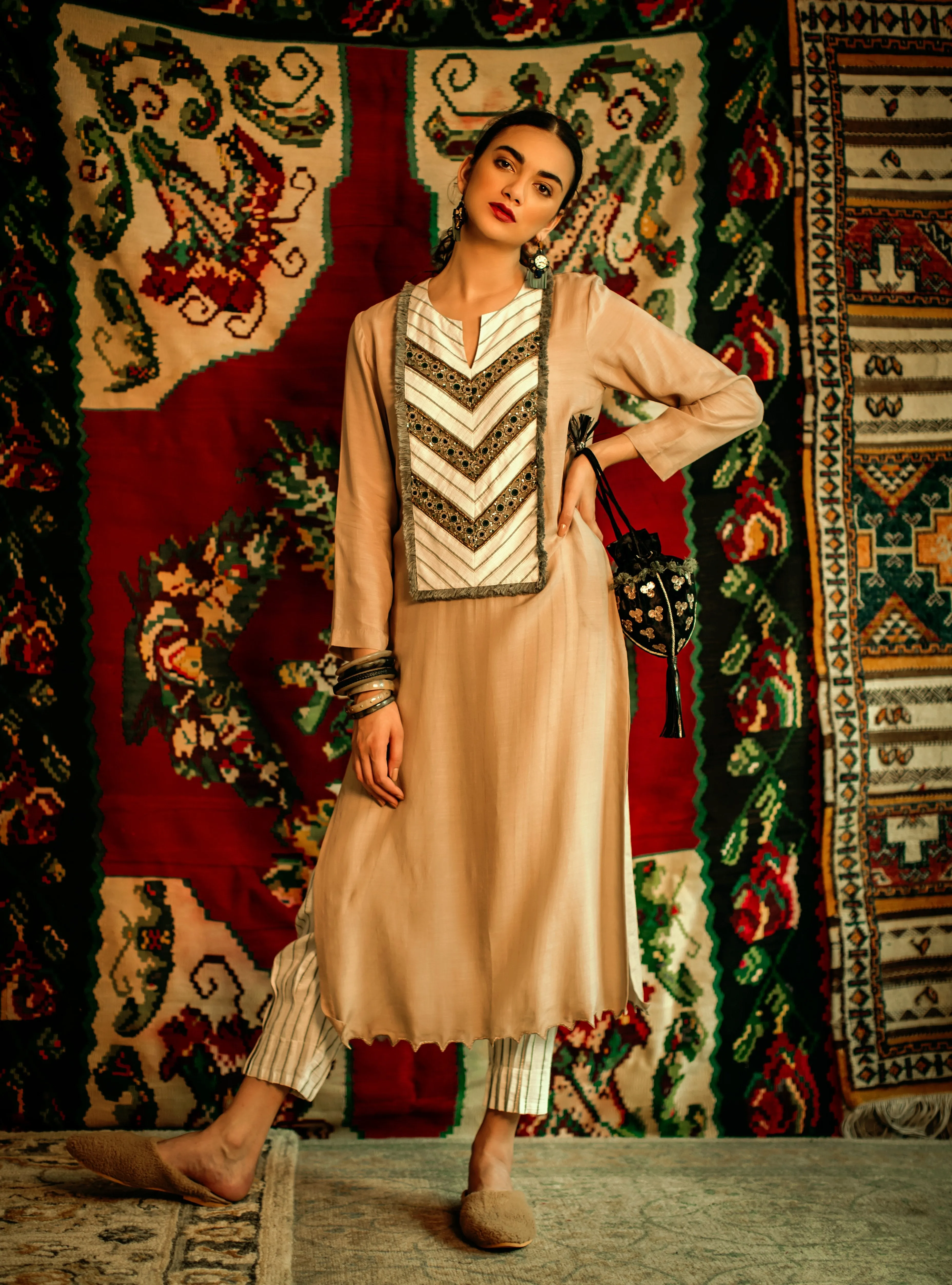 Heirloom  -   the-long-yoke-fatima-kurta