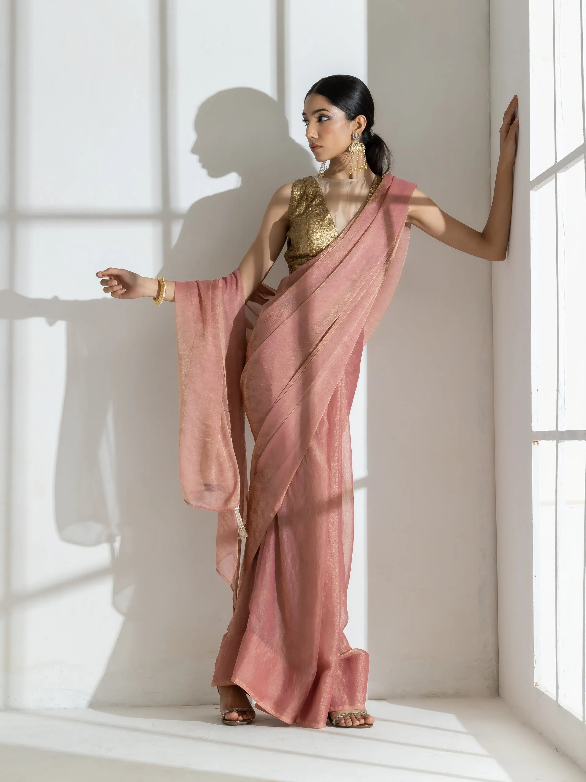 Illusion Pink Paisely Gold design Chiffon Saree with long Beaded Latkan