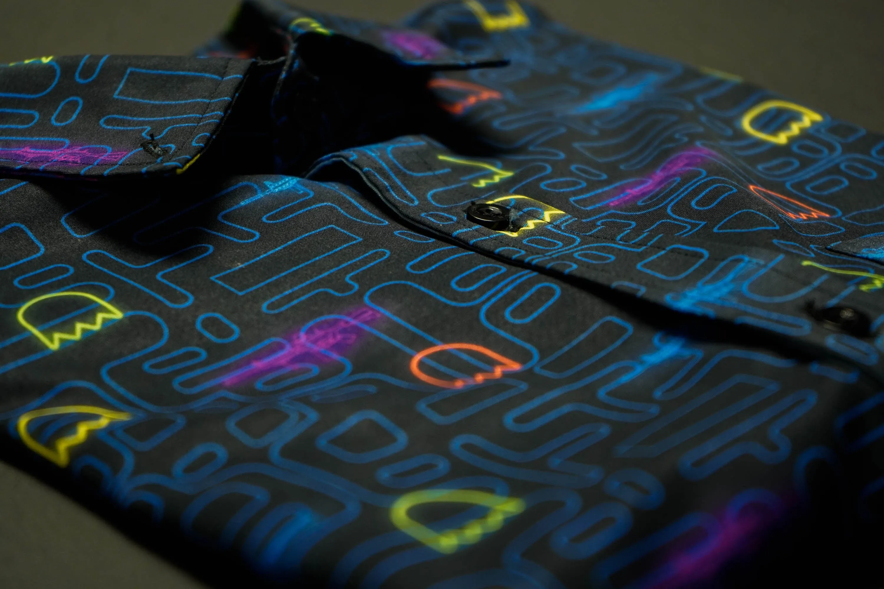 IPACK Button Down