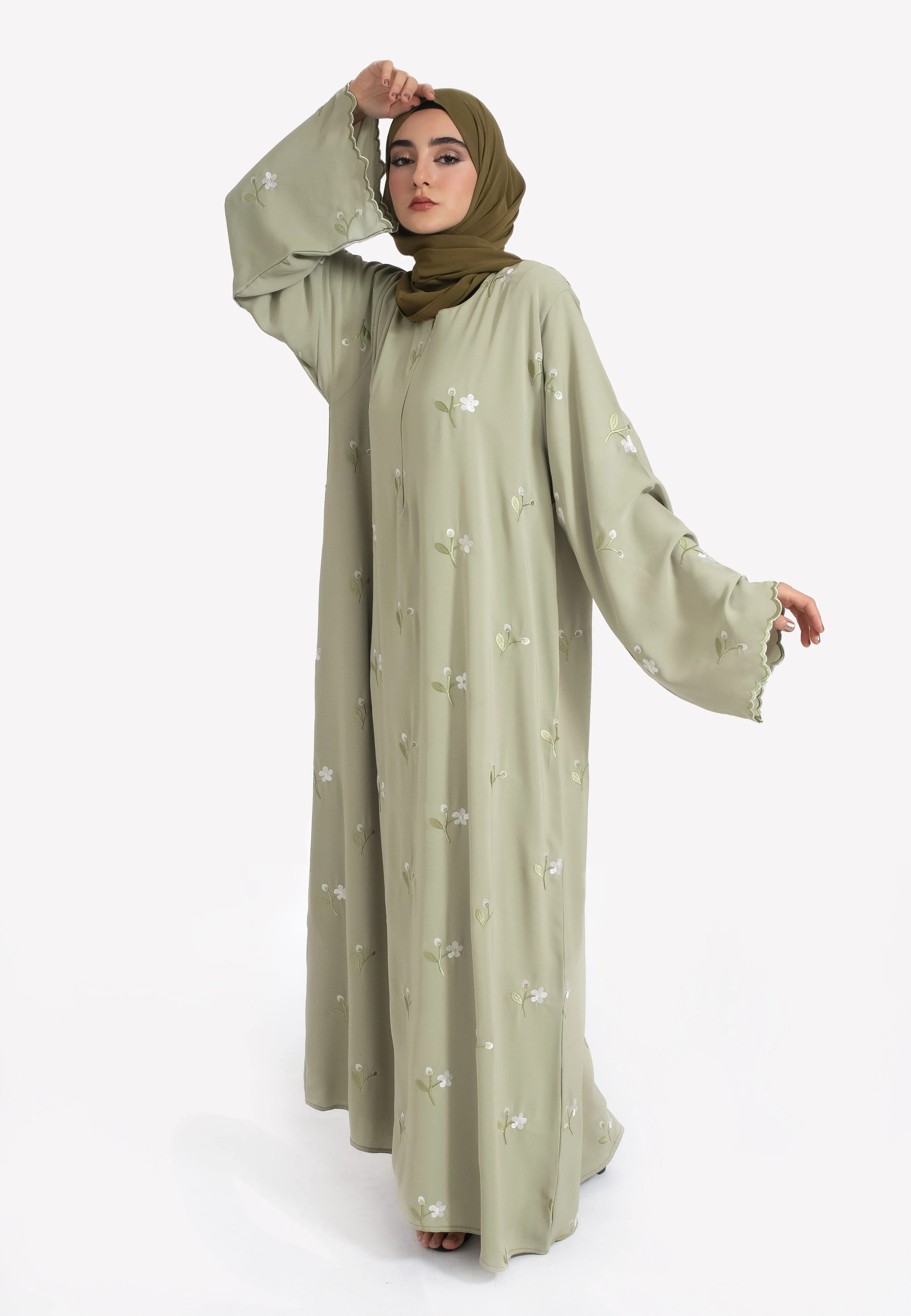 Jasmine Embroidered Closed Abaya With Zip - Pistachio