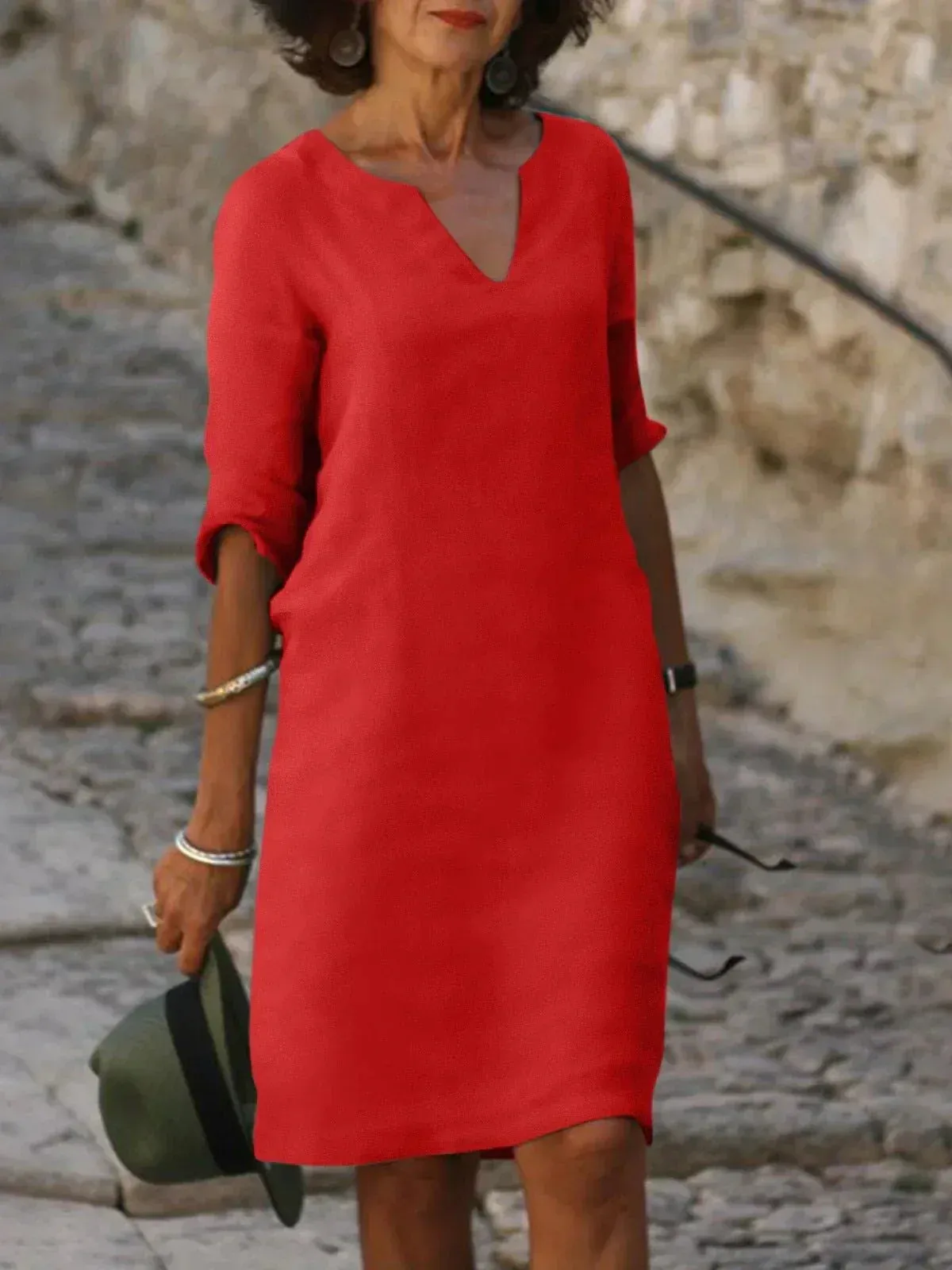 JOSET | Elegant Dress with V-neck