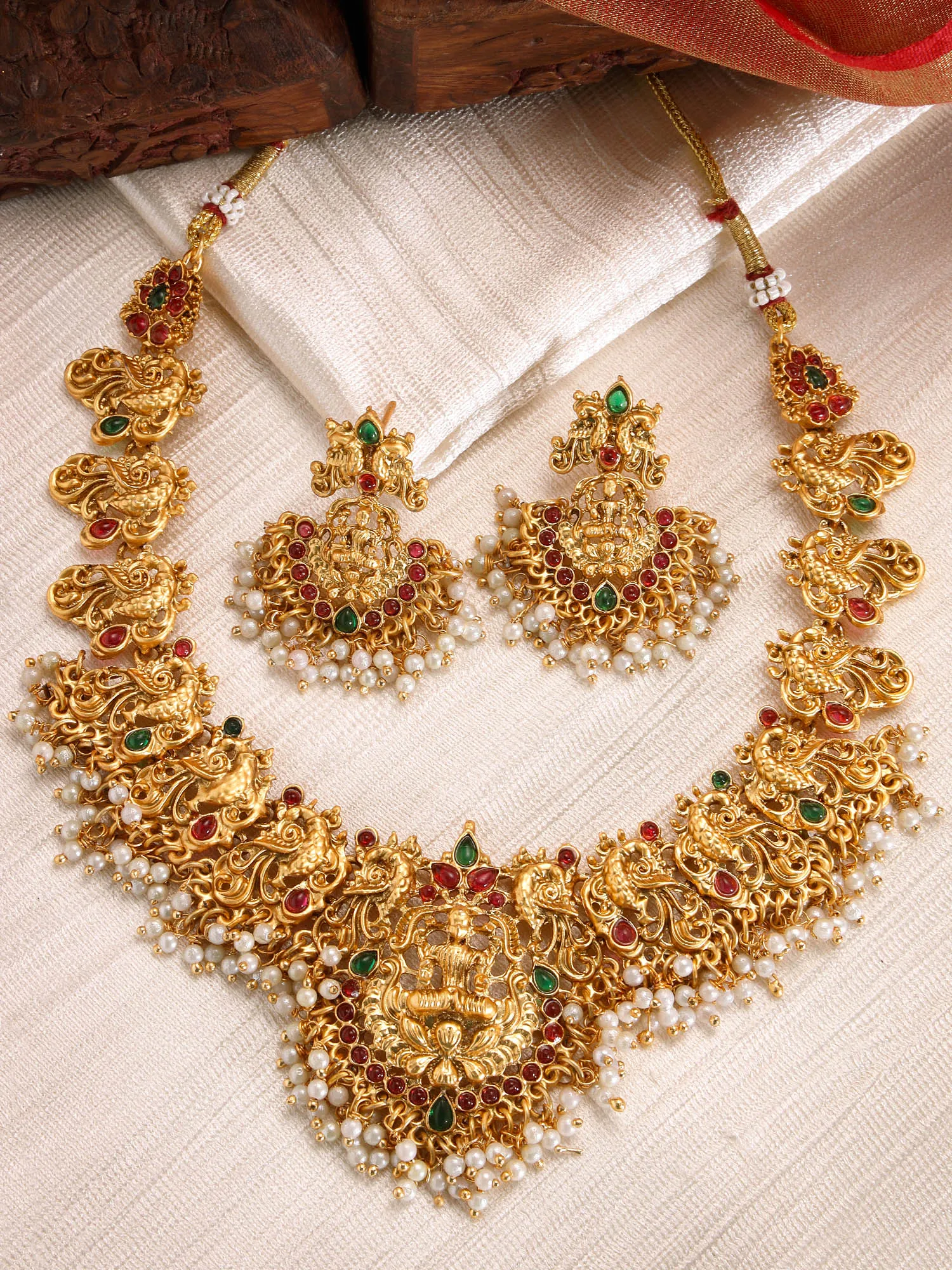 Karatcart Gold-Plated Stone-Studded Pearl Drop Beaded Temple Jewellery Set