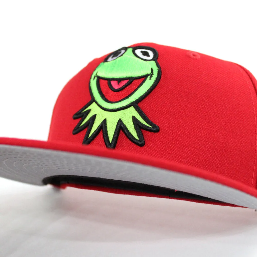 Kermit the Frog 59Fifty New Era Fitted Hats (The Muppets Red Gray Under Brim)