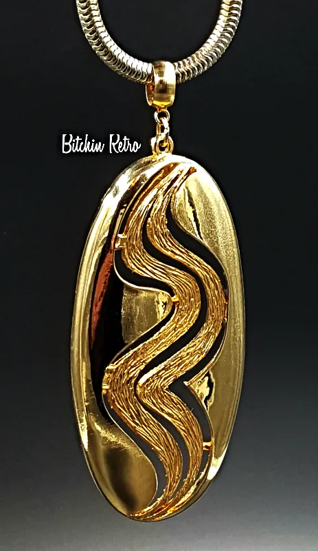 Lisner Vintage Pendant Necklace On Snake Chain with Groovy Mod Style