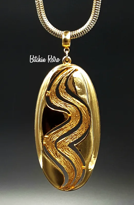 Lisner Vintage Pendant Necklace On Snake Chain with Groovy Mod Style