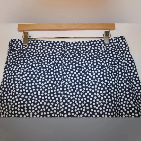 Lot of 2 NWT Spanx Sunshine Casual Stretchy Shorts Size Large in 4” &amp; 6”