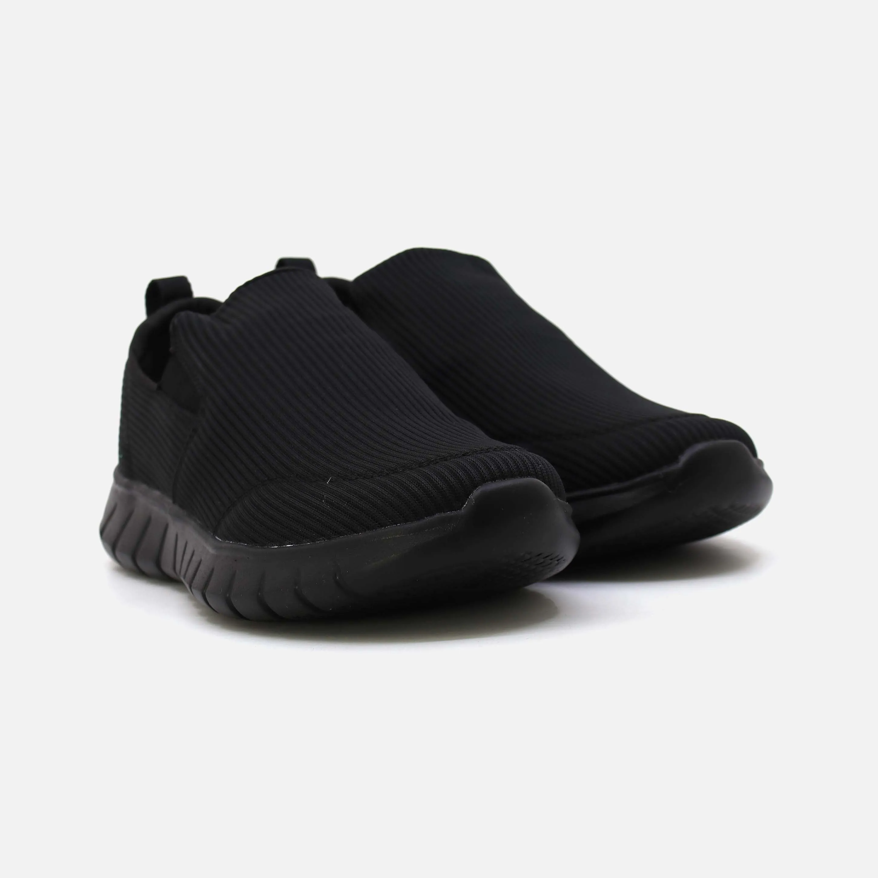 MEN SPORTS SLIP-ON SHOES