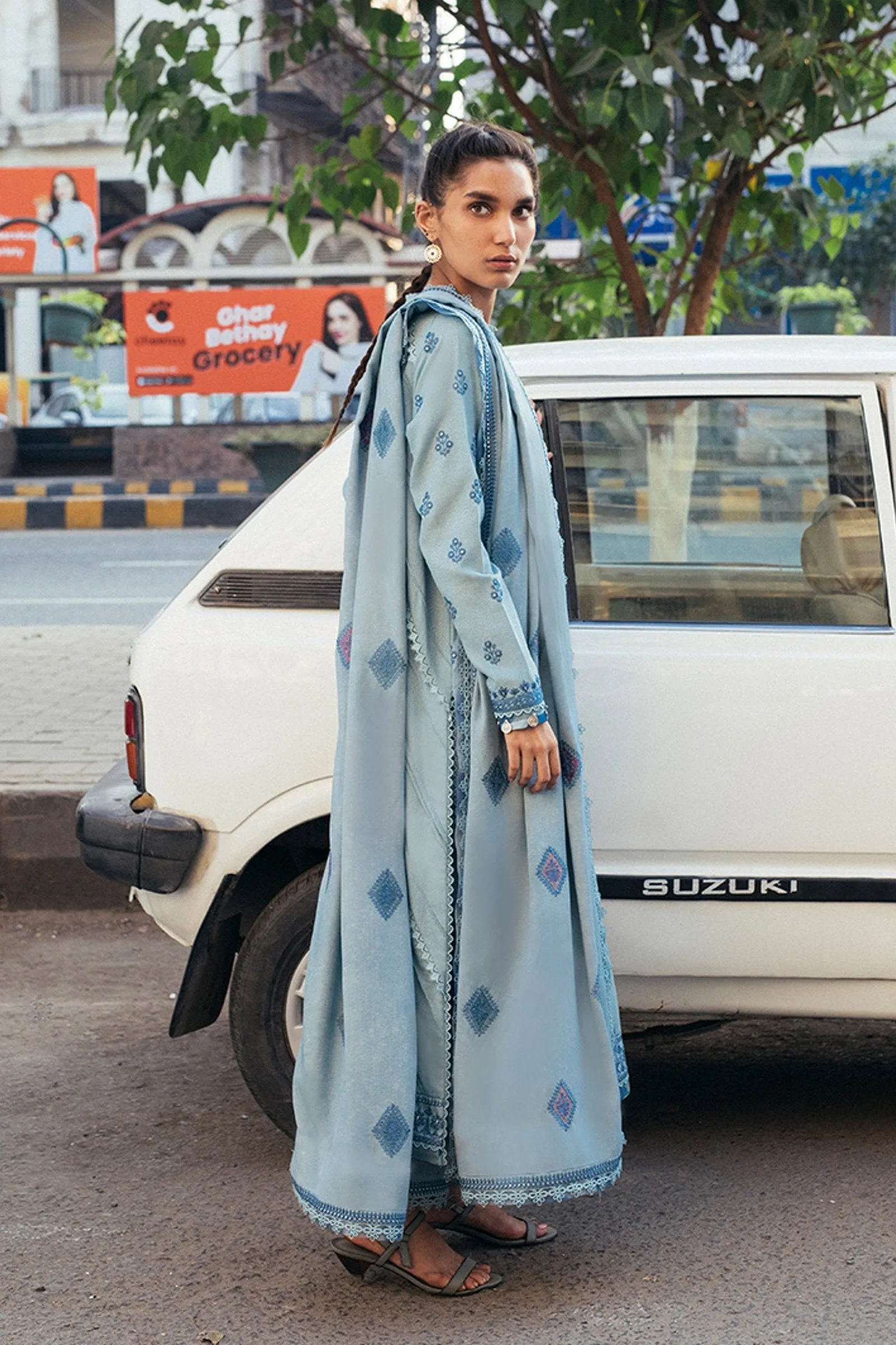 MINA (ZW21-05) |  Zaha Hamrahi Winter Collection 2021 | Unstitched Embroidered Karandi Suits