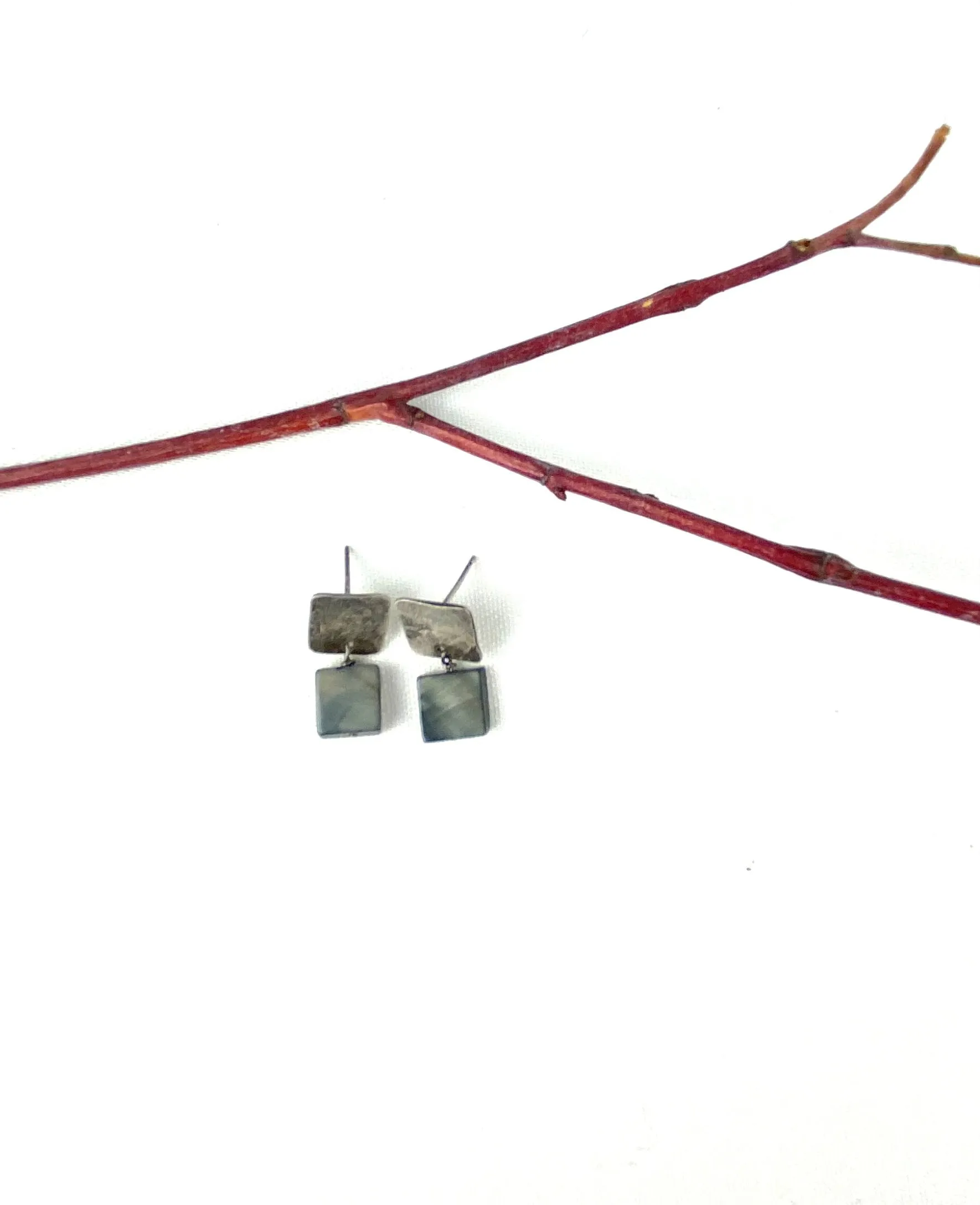 Mother of pearl with post silver earring