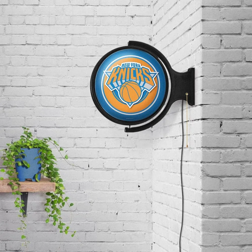 New York Knicks: Original Round Rotating Lighted Wall Sign