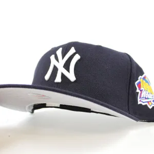 New York Yankees 1999 World Series Patch New Era Fitted 59Fifty Hats (Navy Gray Under Brim)