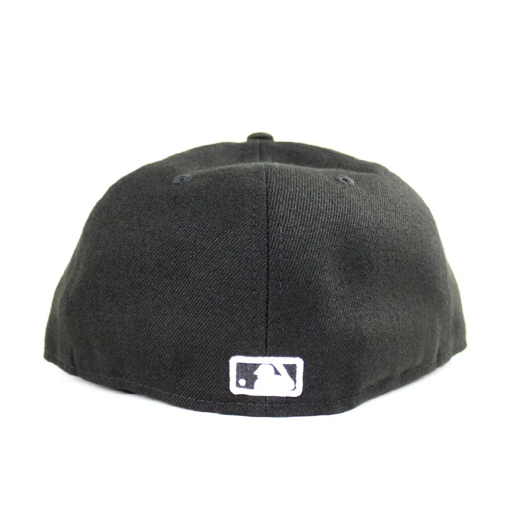 New York Yankees New Era 59Fifty Fitted Hat 2018 (Black White Gray Under Brim)