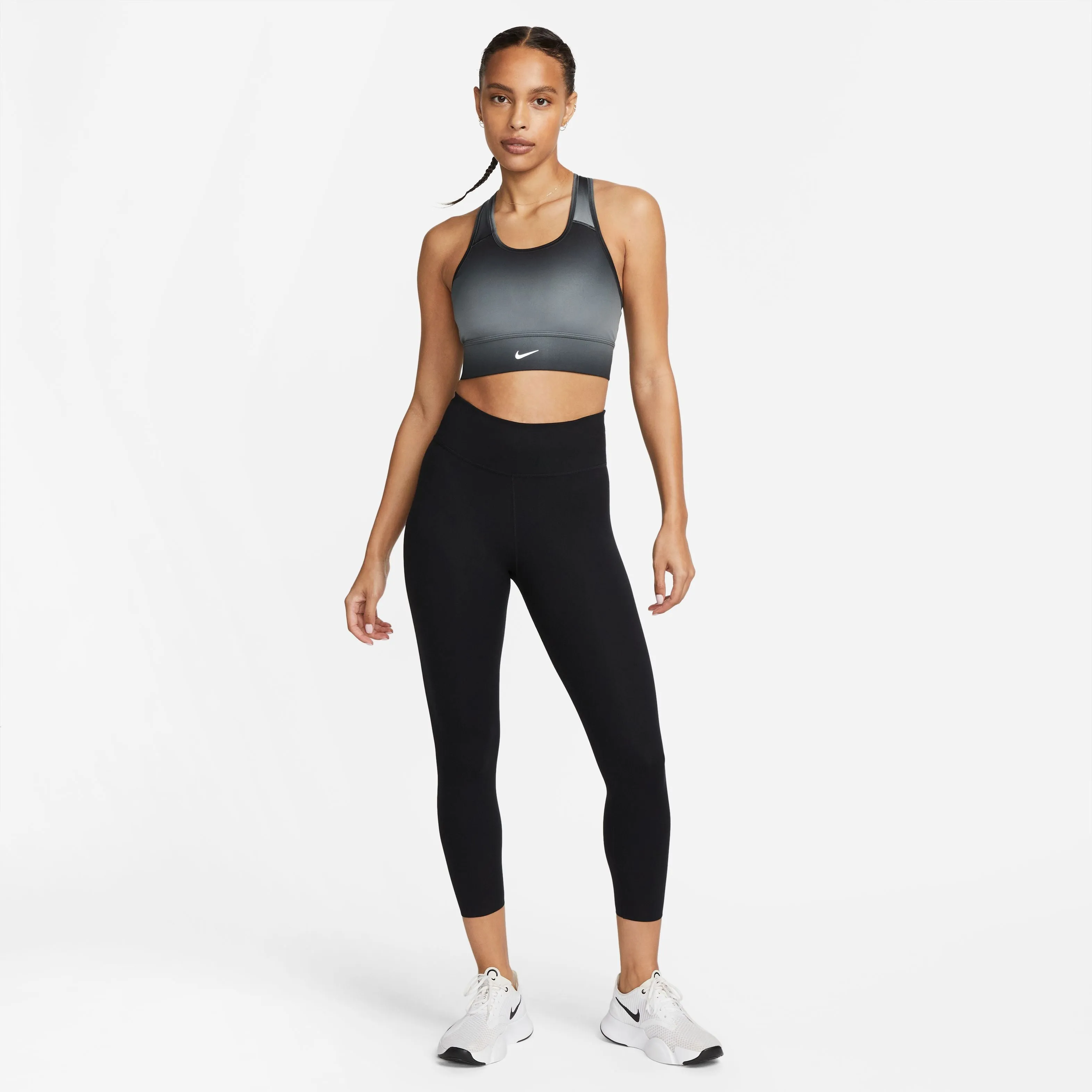 Nike - Swoosh Run Medium-Support Longline Padded Sports Bra - Femme
