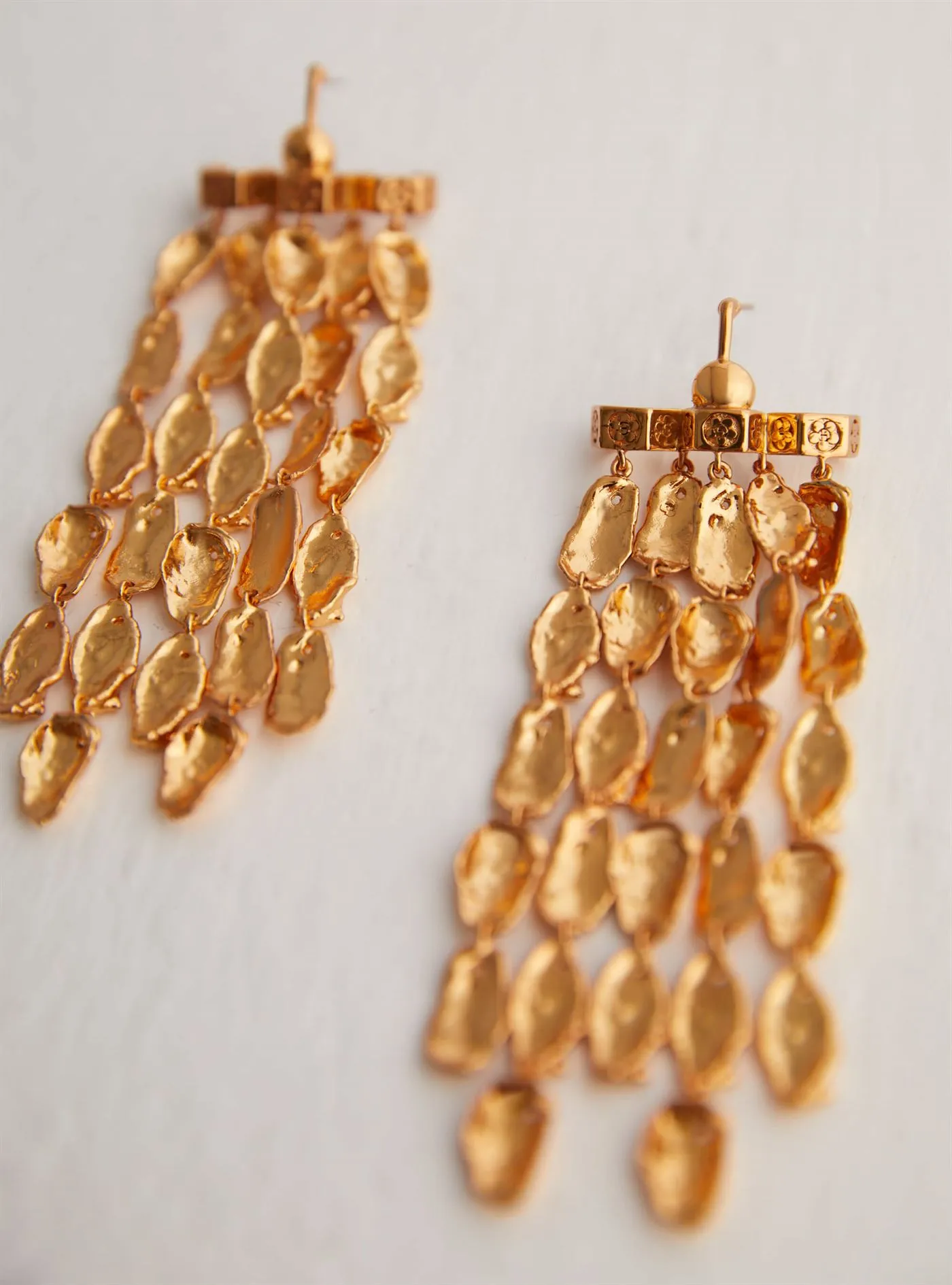 Outhouse   I   Oh Poppi SoHo Dewdrop Statement Earrings Brass, Gold Accessories OHAW21EA101