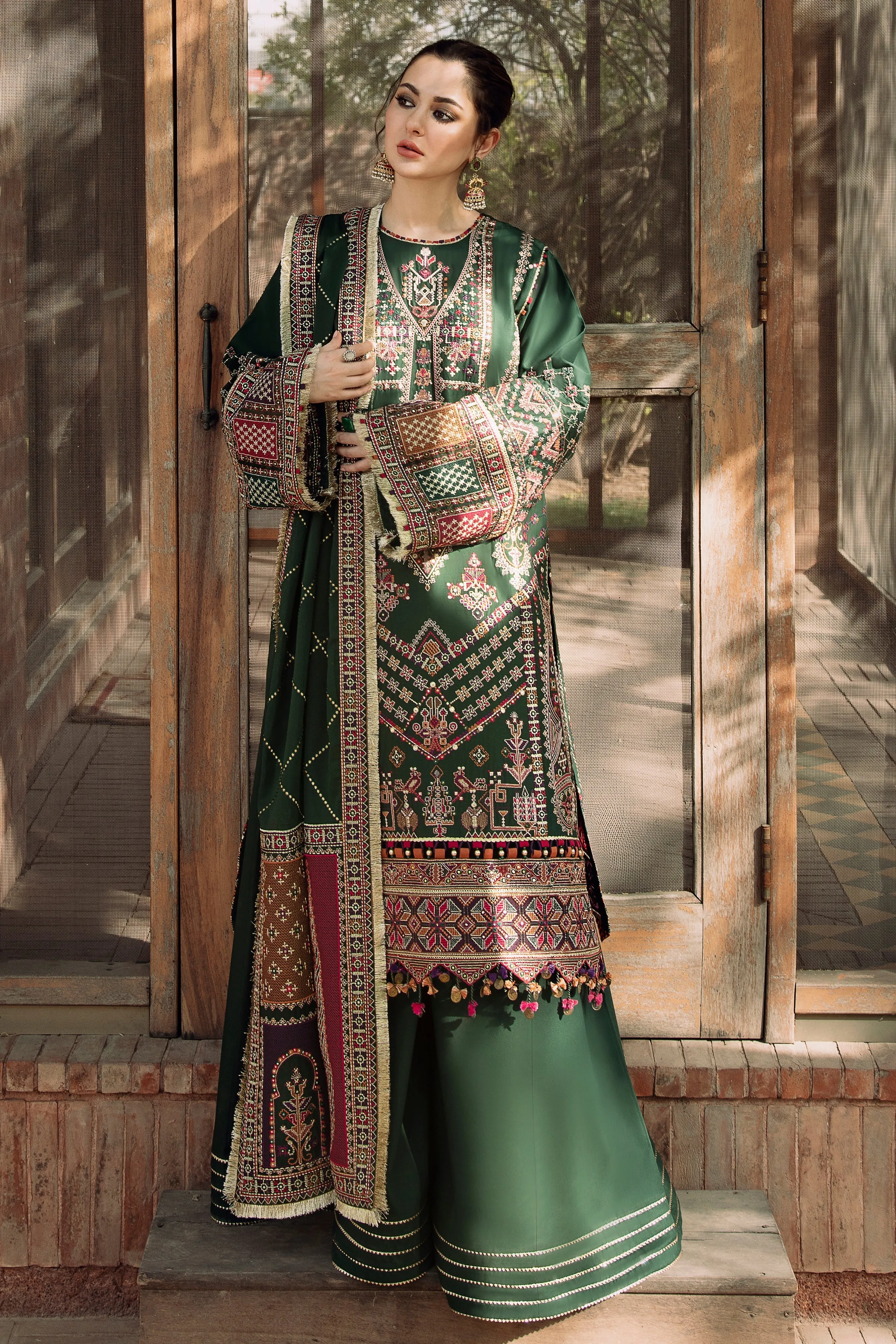 Pakistani Embroidered Lawn Punjabi Suit in Salwar Kameez Style