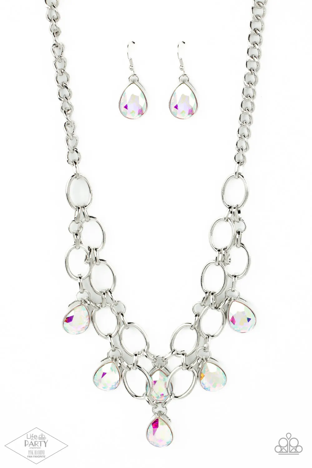 Paparazzi Showstopping Shimmer - Multi Necklace