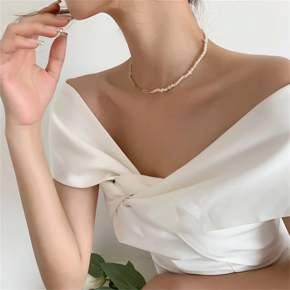 Pearl & 18K Gold-Plated Asymmetrical Chain Choker Necklace