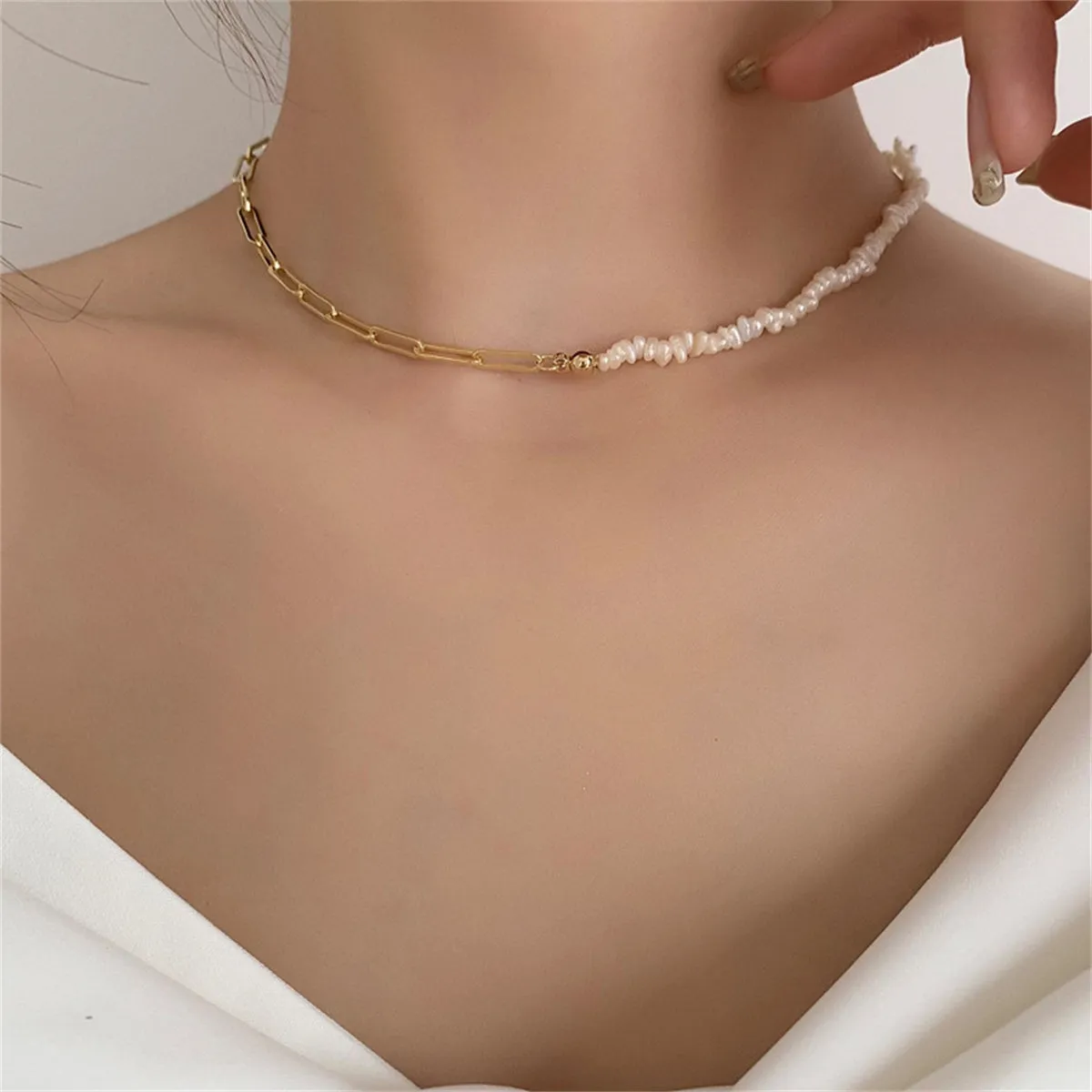 Pearl & 18K Gold-Plated Asymmetrical Chain Choker Necklace