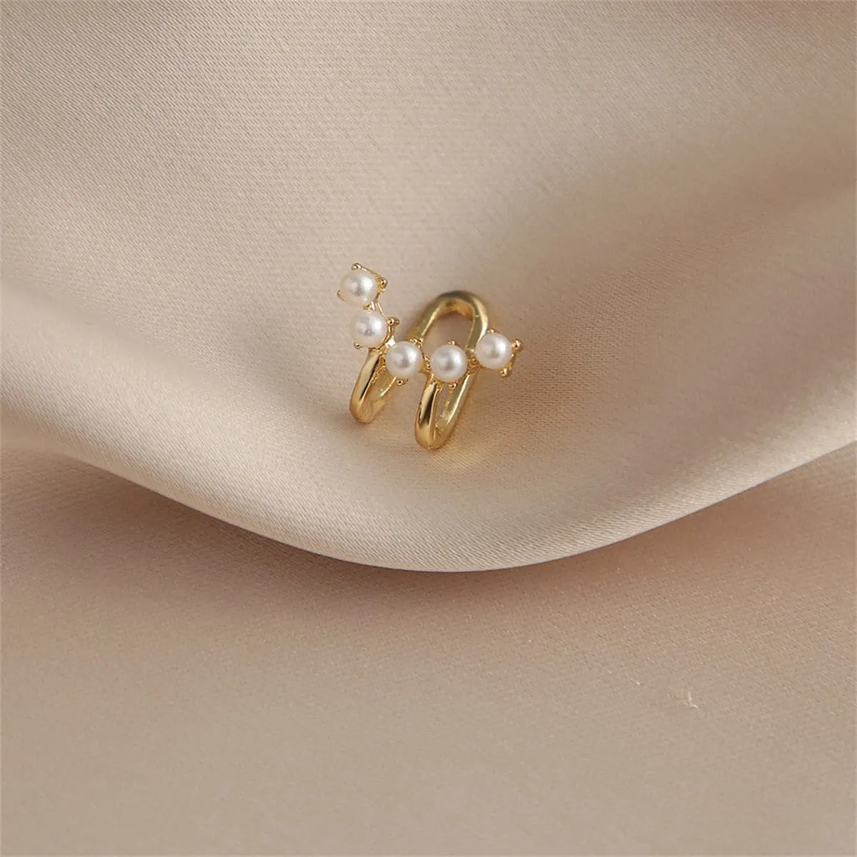 Pearl & 18K Gold-Plated Ear Cuff