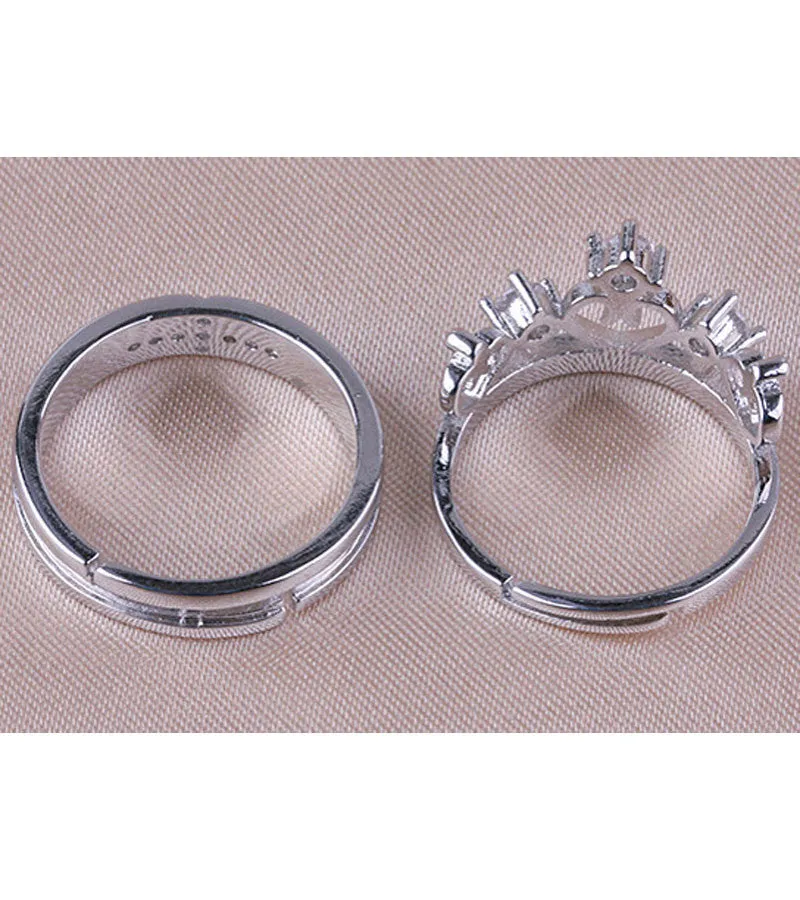 Platinum Plated Elegant King and Queen Couple Adjustable Band Ring