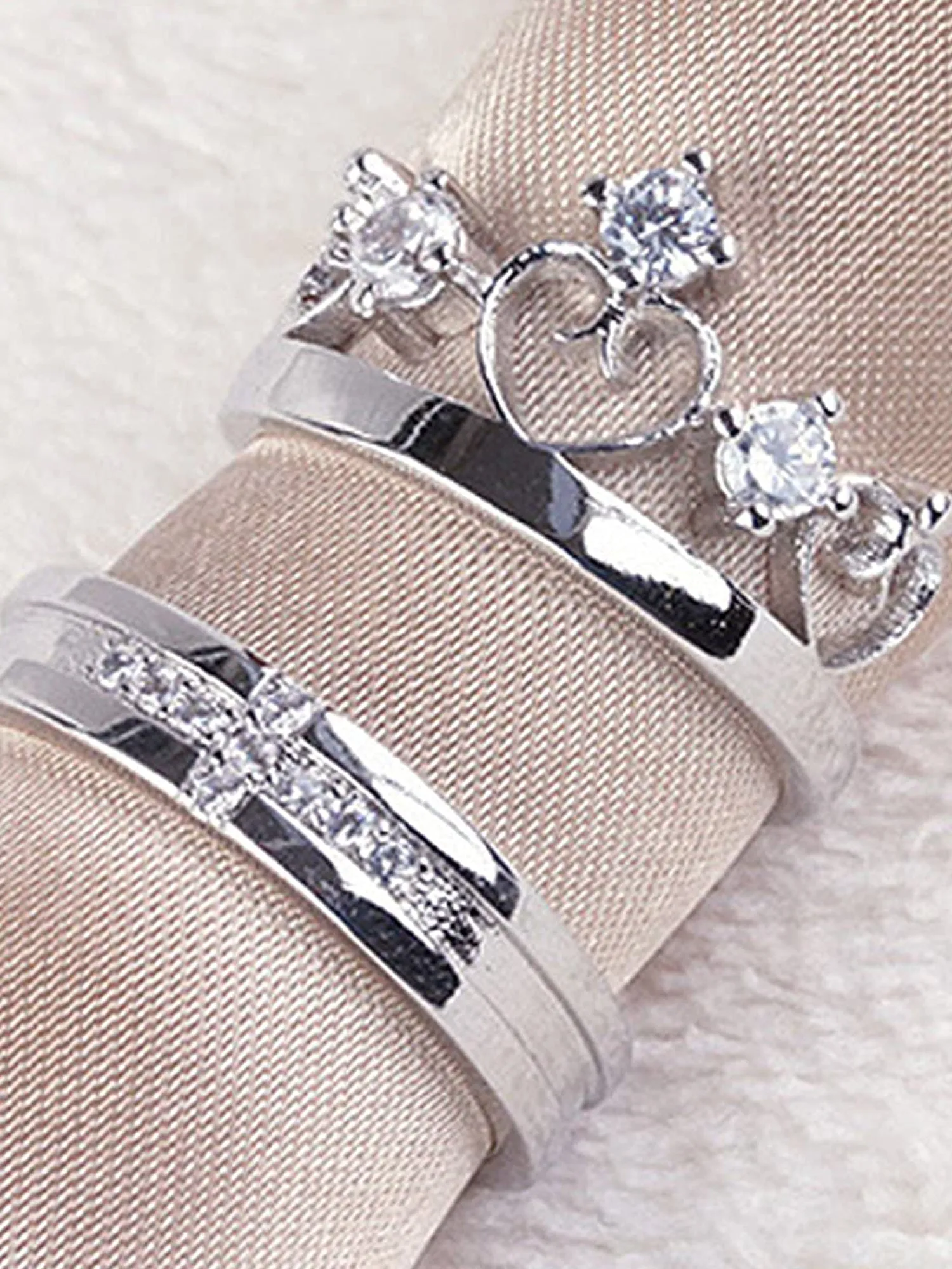 Platinum Plated Elegant King and Queen Couple Adjustable Band Ring