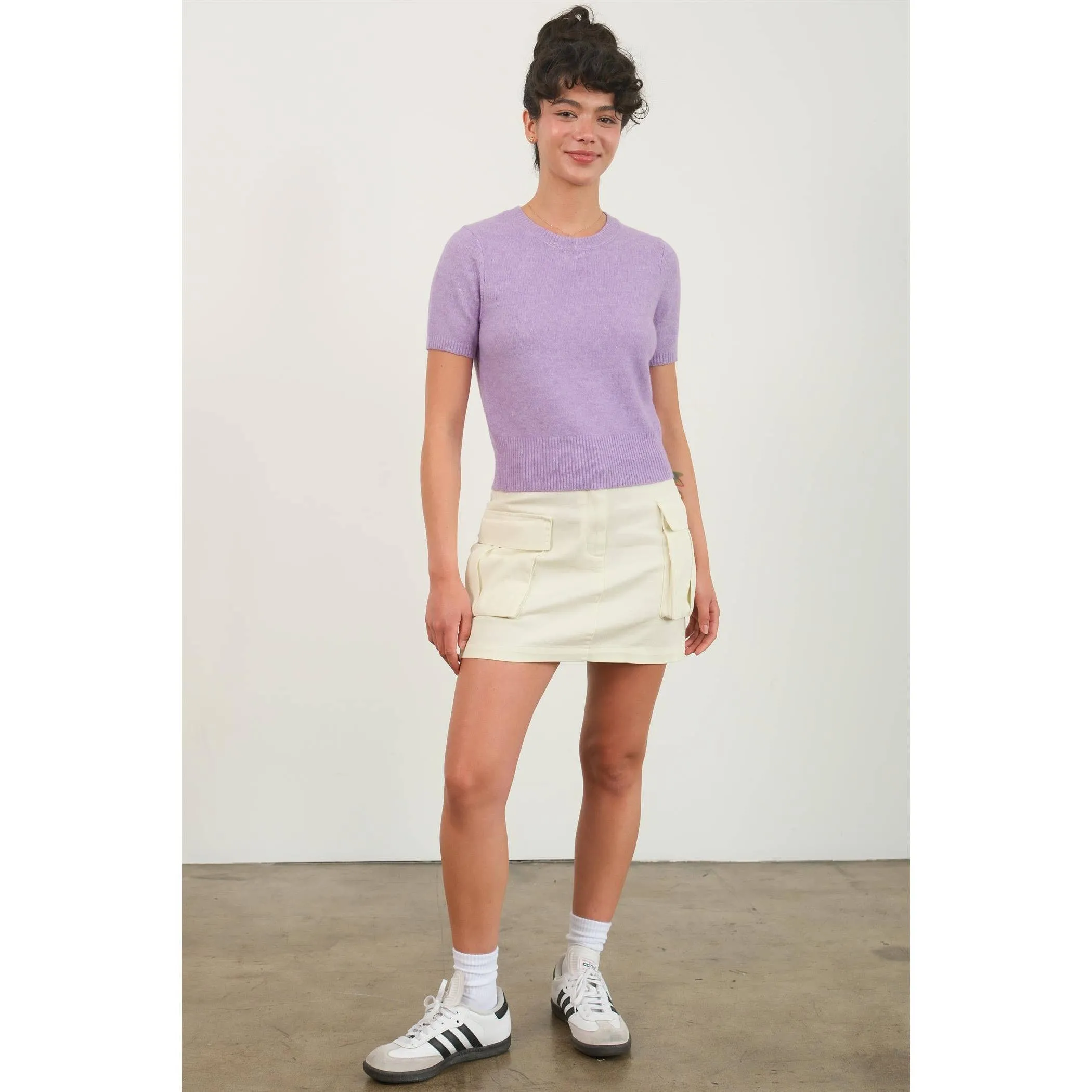 SHORT SLEEVE KNIT SWEATER
