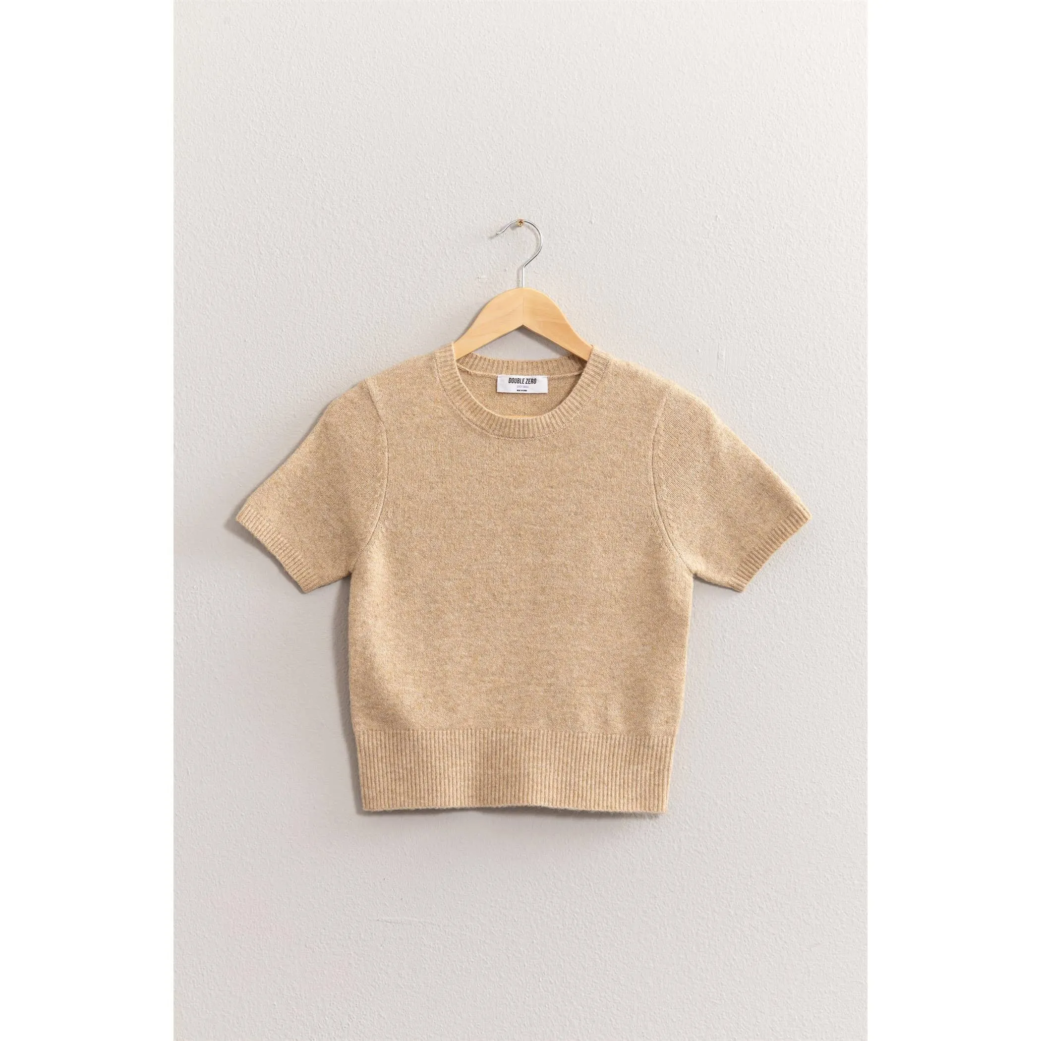 SHORT SLEEVE KNIT SWEATER
