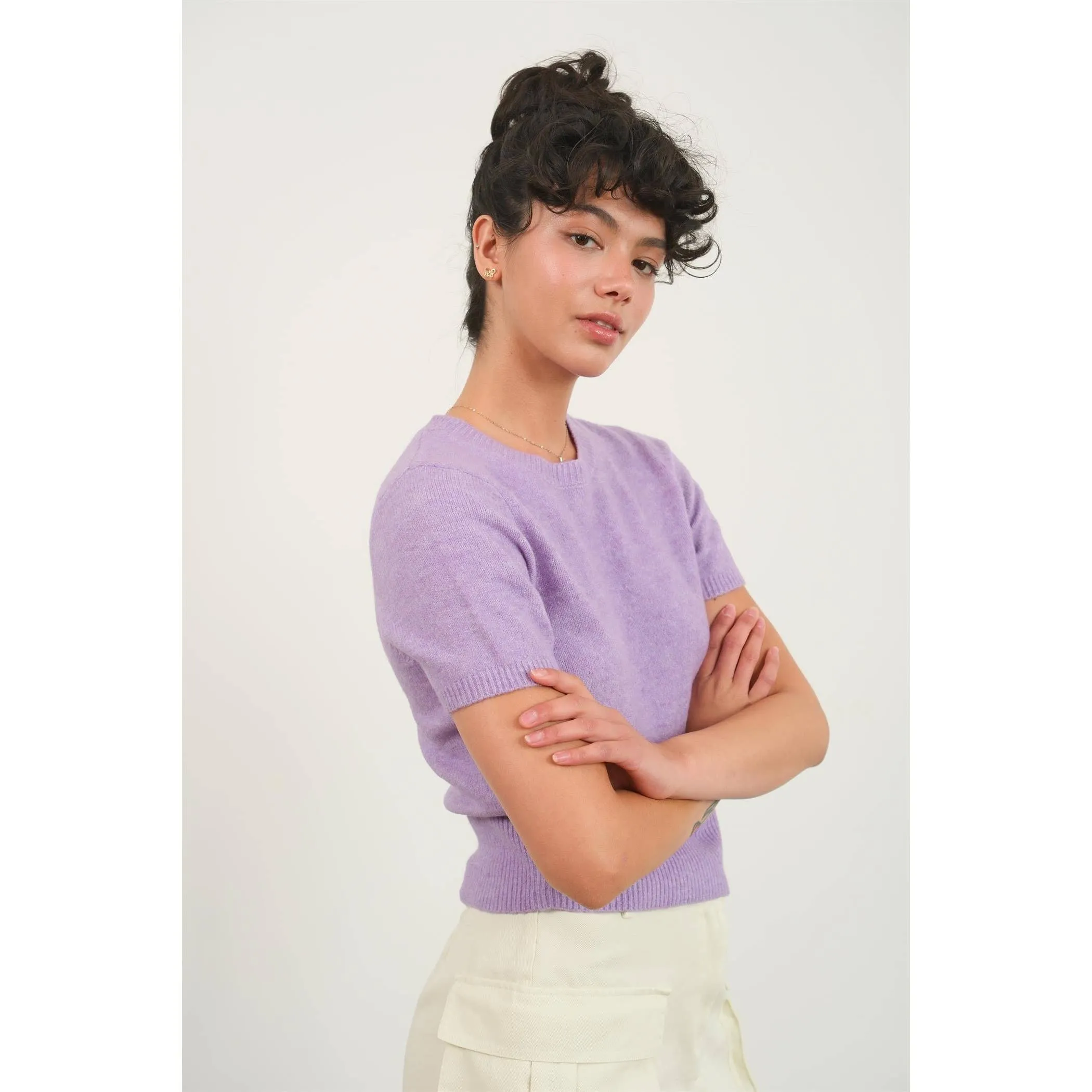 SHORT SLEEVE KNIT SWEATER