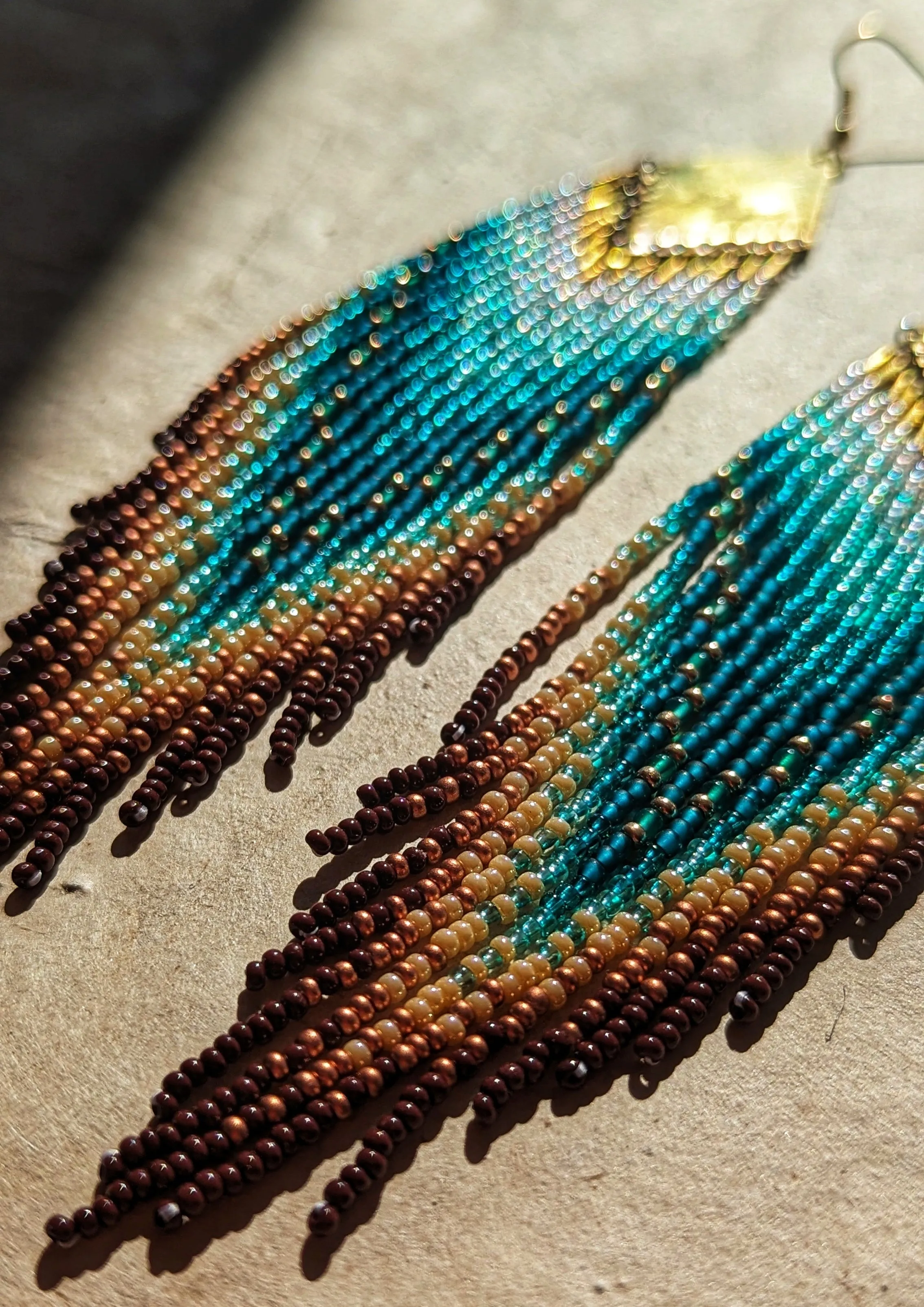 Sol, Arena, y Mar Beaded Earrings