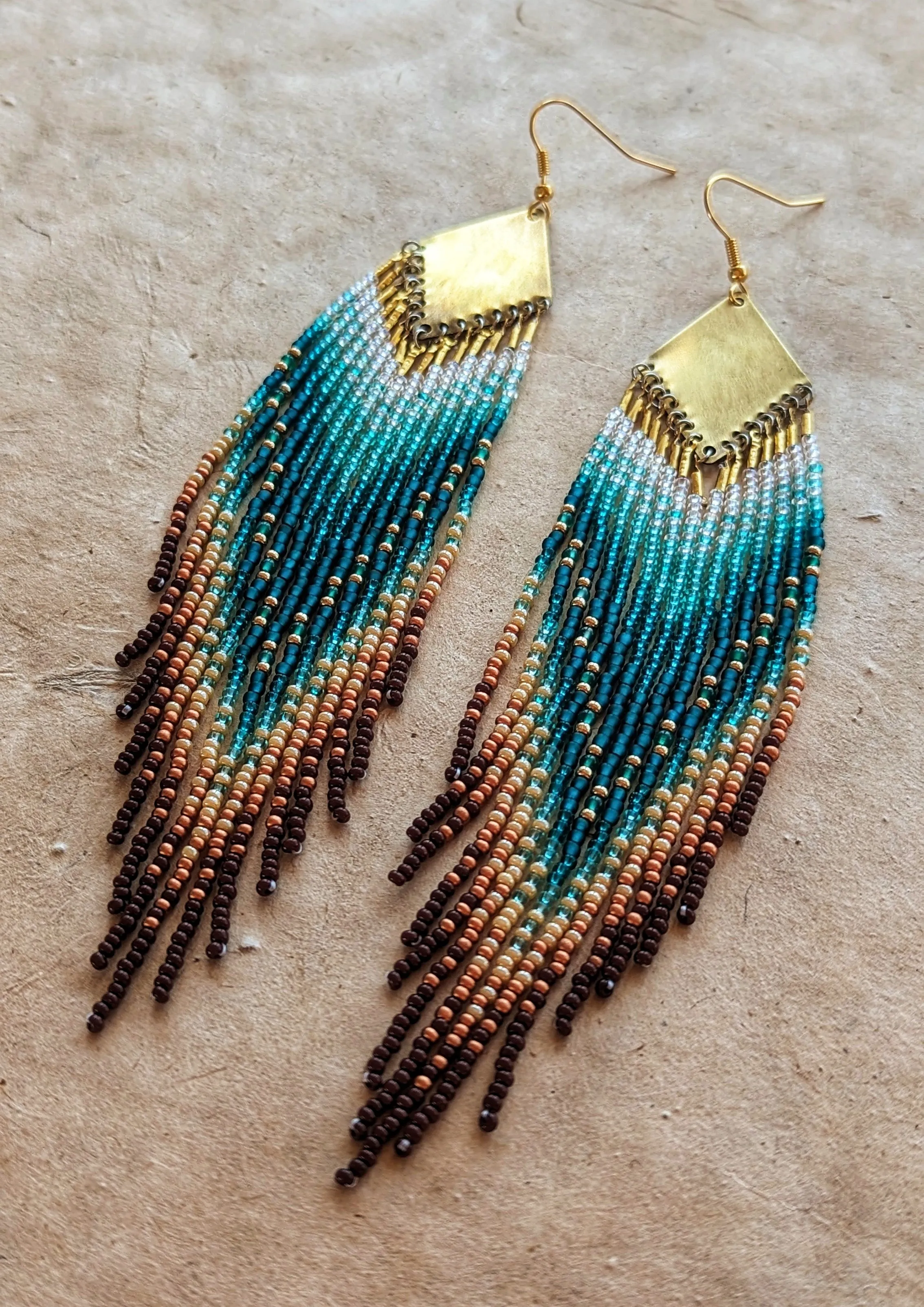 Sol, Arena, y Mar Beaded Earrings