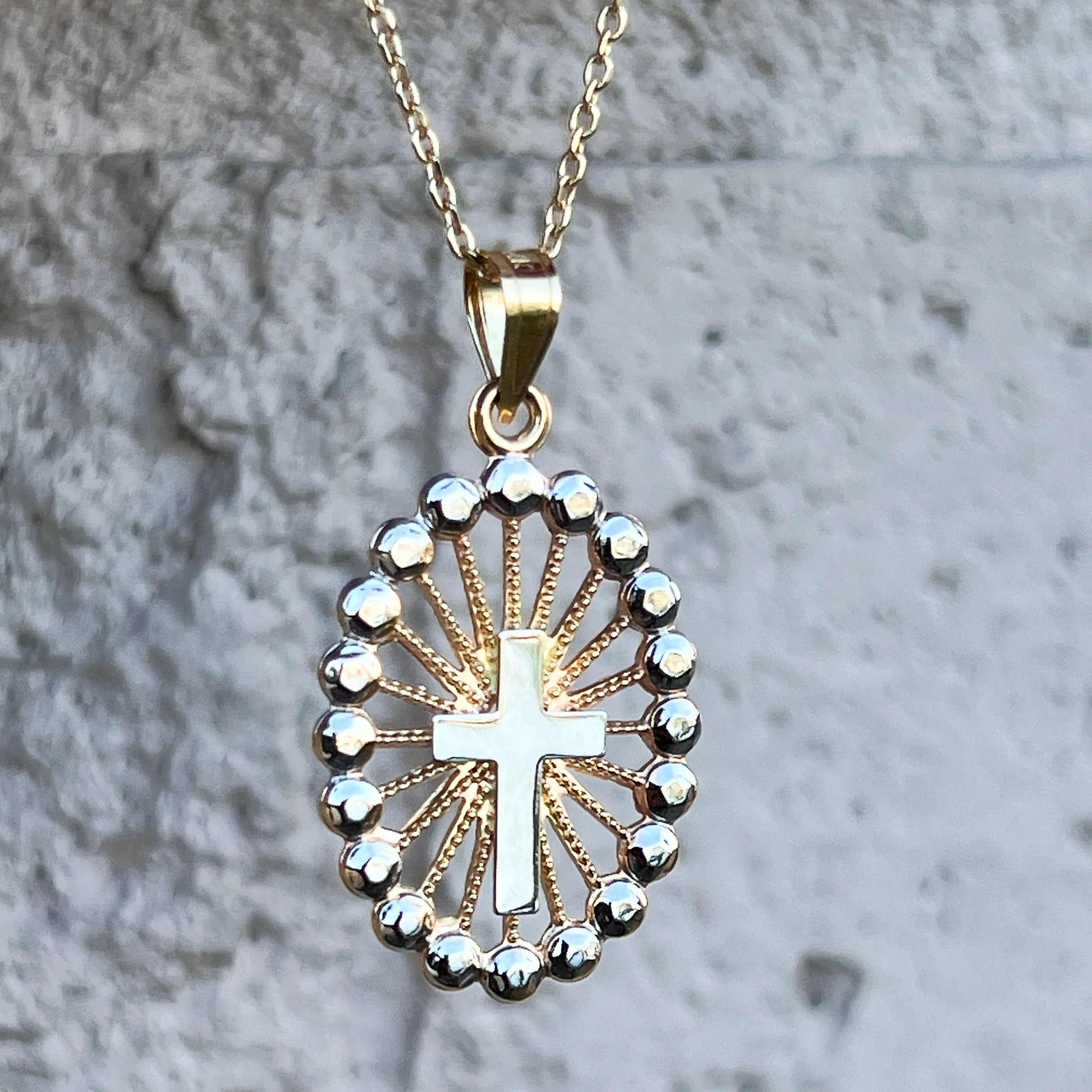 SOLID 14K GOLD CROSS BEADED FRAME MEDAL | OVAL